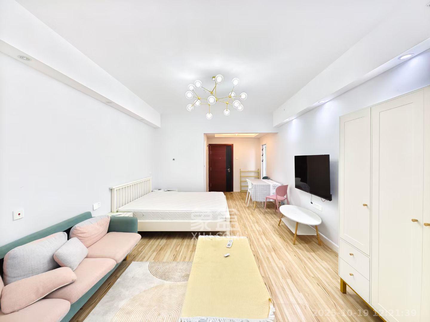 东友星座  1室1厅1卫    2000.0元/月室内图