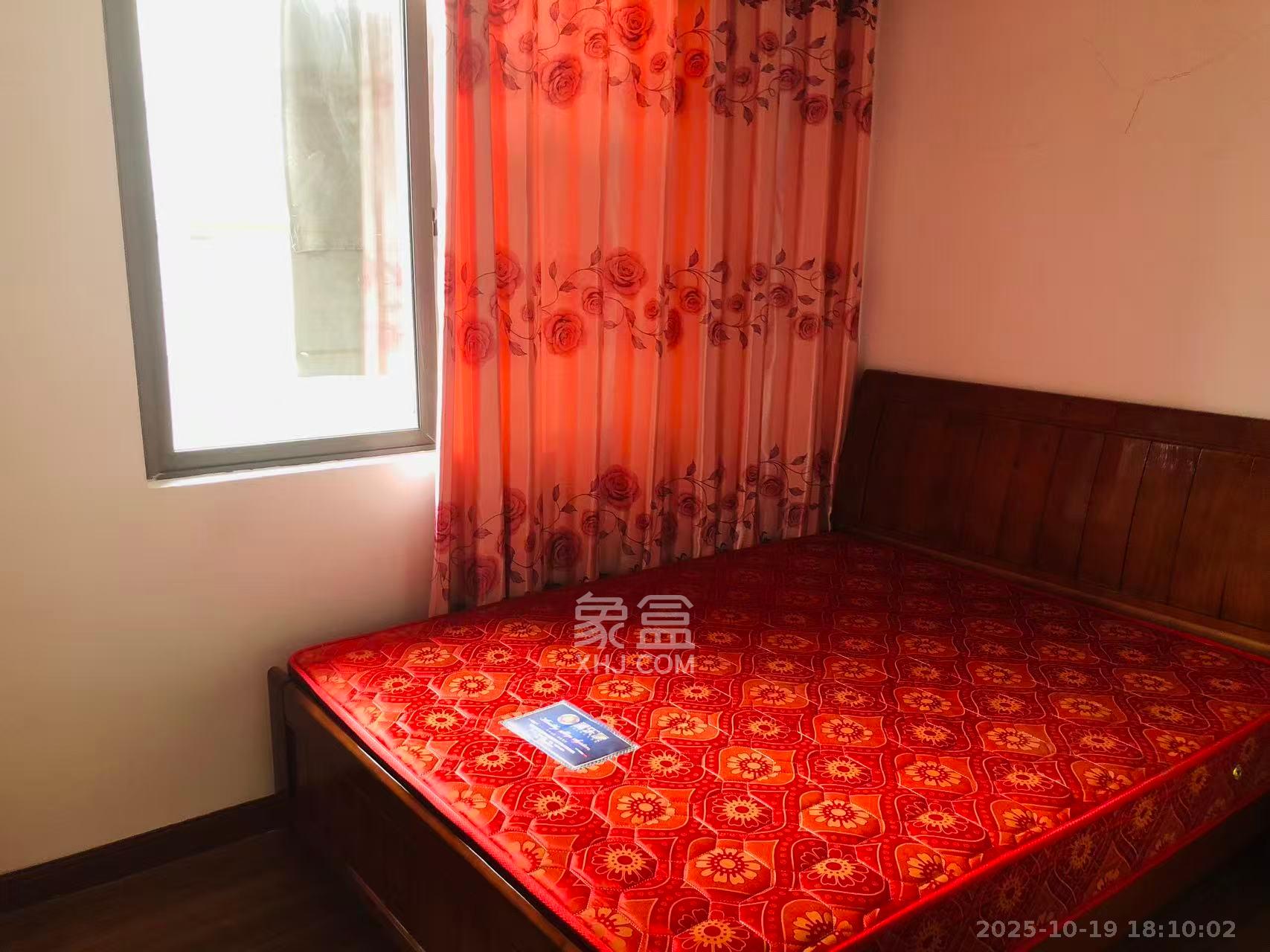 金南家园一期  2室1厅1卫    1800.0元/月 金南家园一期  2室1厅1卫    1800.0元/月室内图