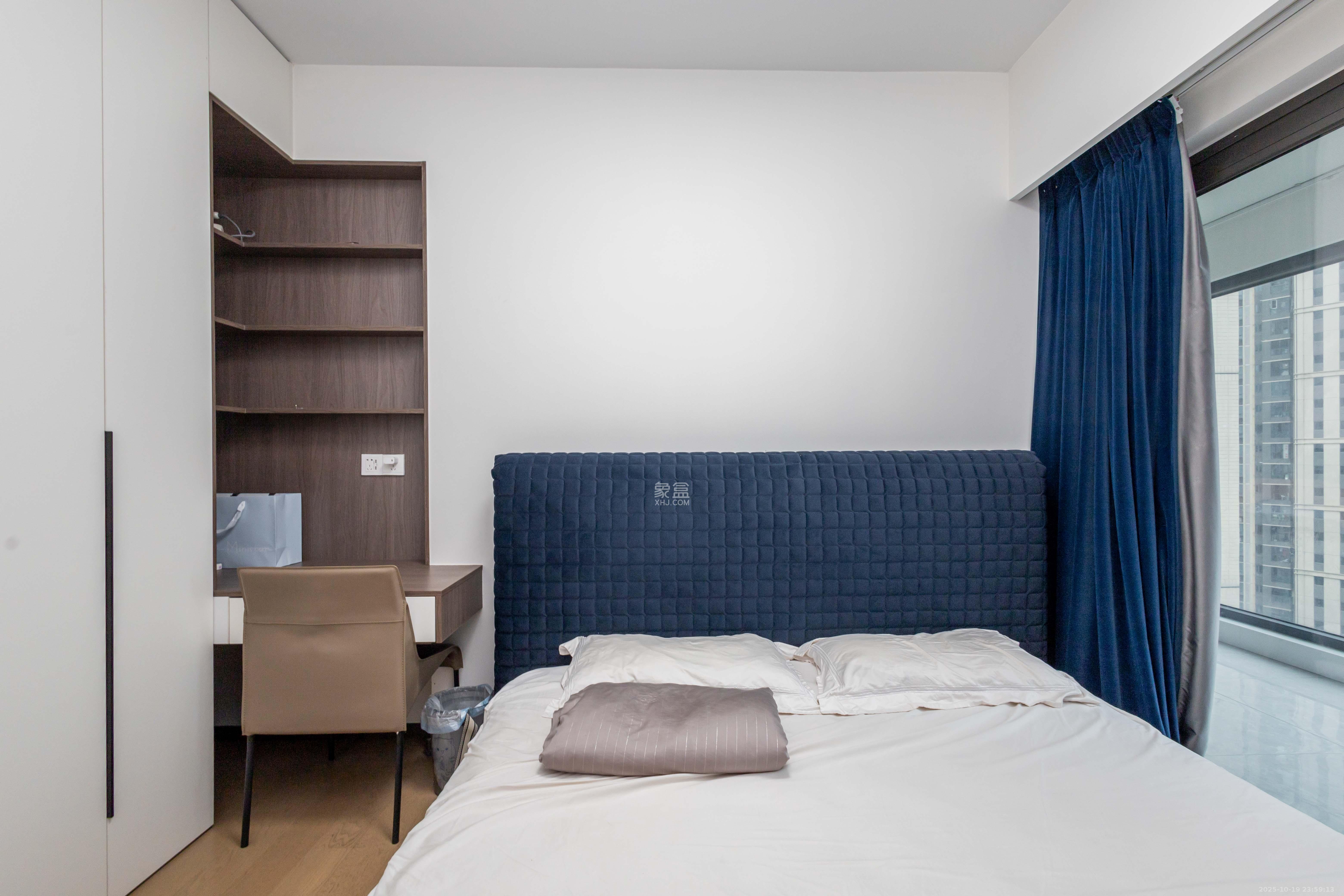 时代印记（长沙时代印记花园）  4室2厅3卫    230.0万卧室