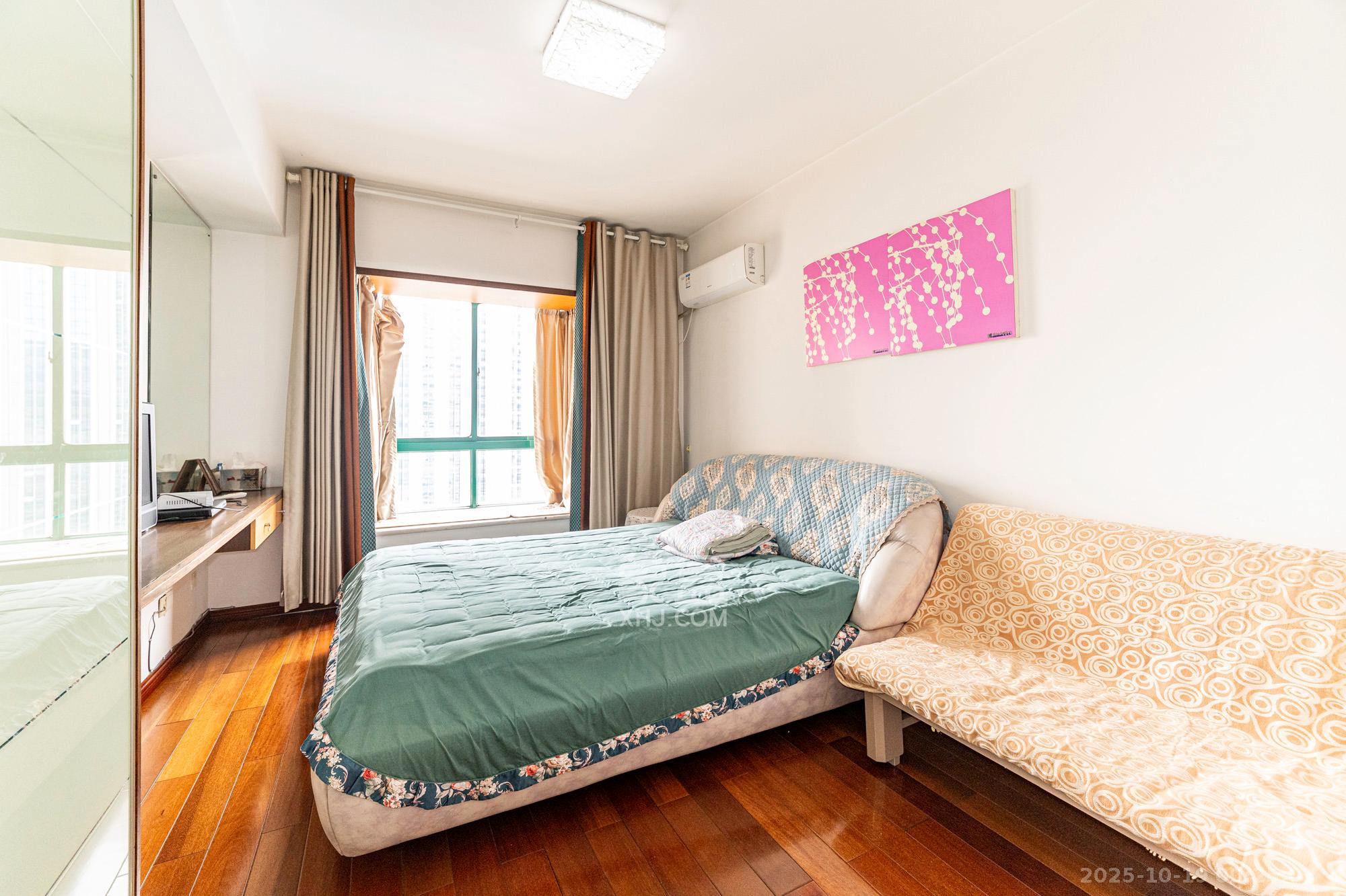 明城公寓 4室2厅2卫 89.8万 明城公寓 4室2厅2卫 89.8万卧室