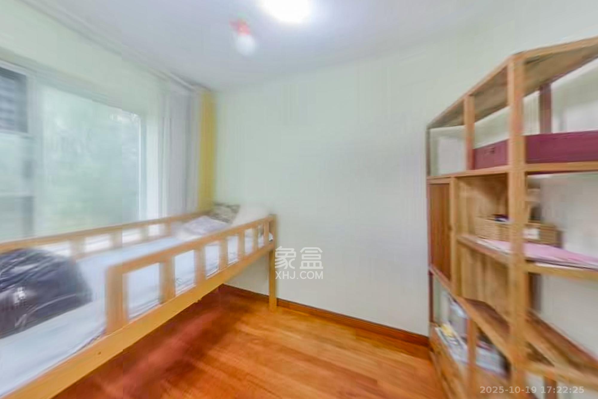 当代滨江MOMA 3室2厅2卫 135.0万 当代滨江MOMA 3室2厅2卫 135.0万卧室