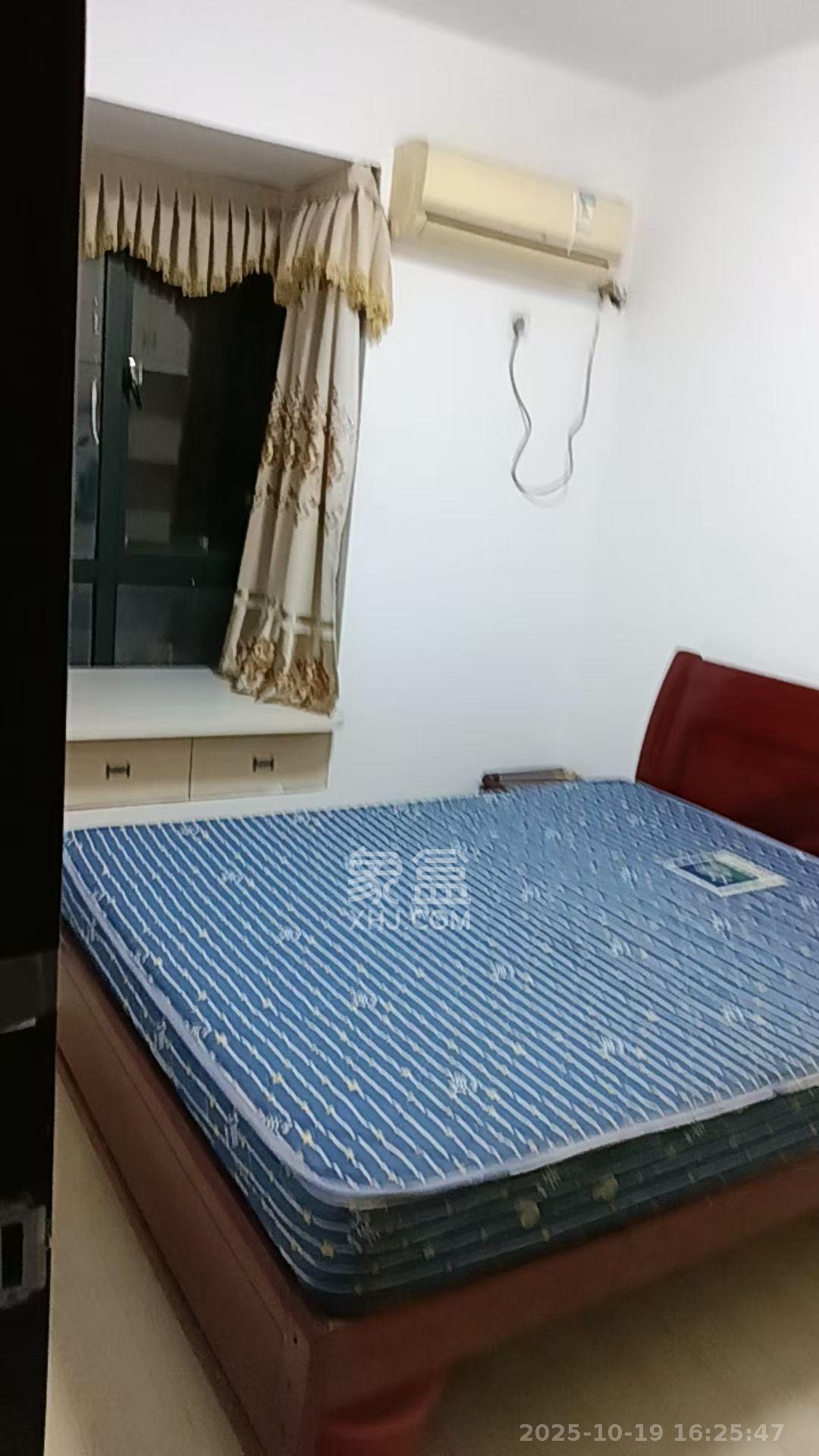 华美公寓(新猎鹰公寓)  2室1厅1卫    2000.0元/月 华美公寓(新猎鹰公寓)  2室1厅1卫    2000.0元/月室内图