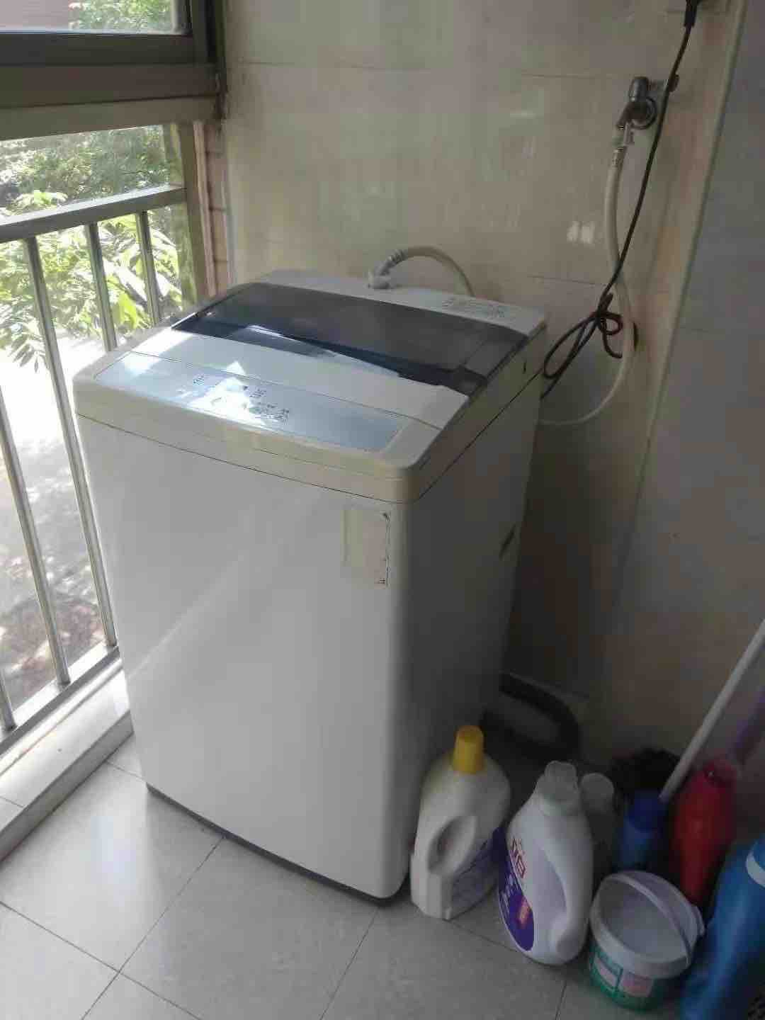 华新苑  3室2厅2卫    2000.0元/月室内图