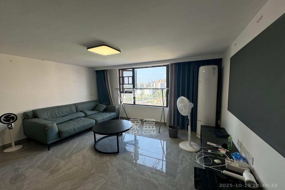 振业城三期  2室2厅1卫    2300.0元/月 振业城三期  2室2厅1卫    2300.0元/月室内图