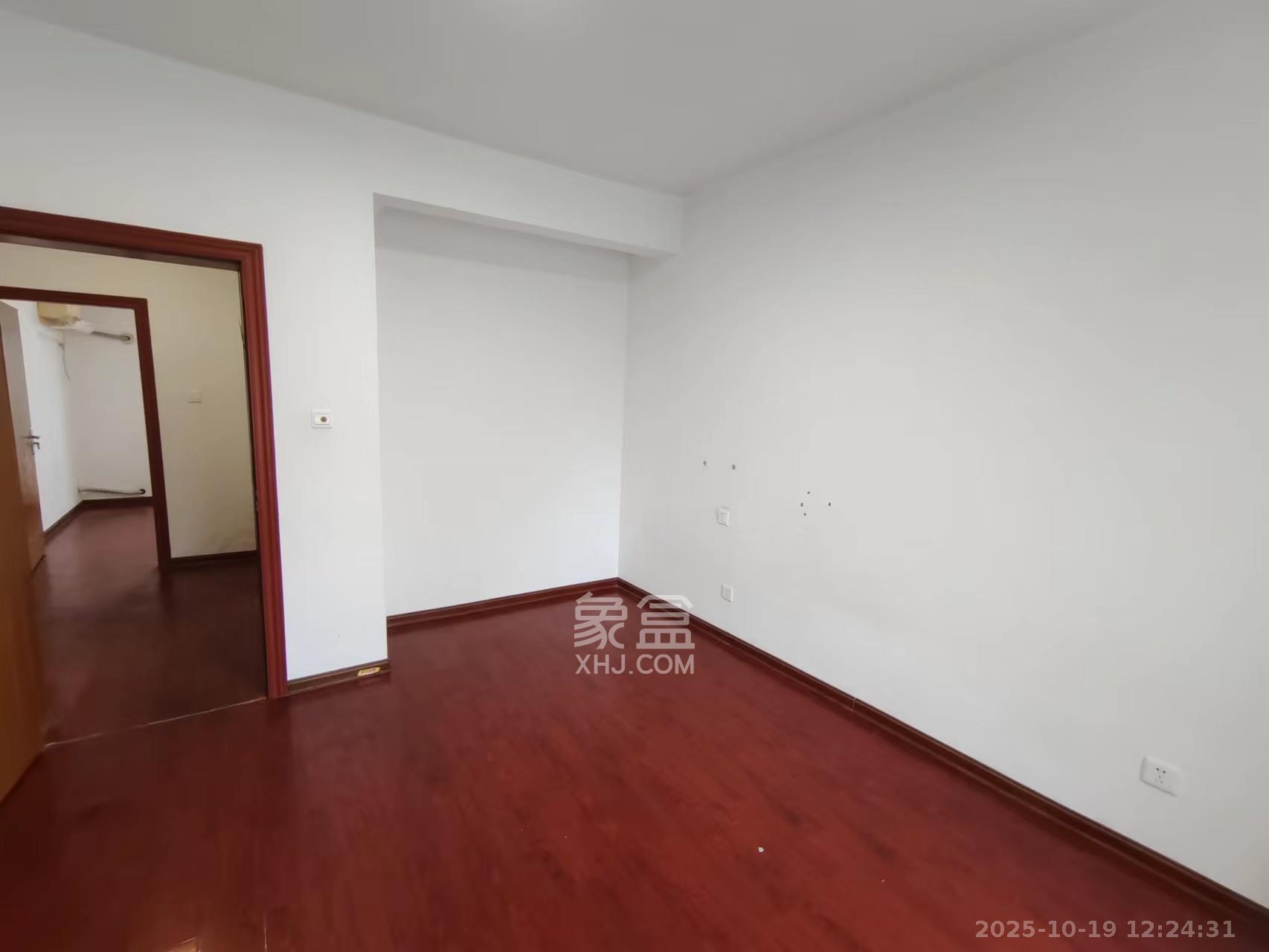 凯乐国际城 2室2厅1卫 2200.0元/月 凯乐国际城 2室2厅1卫 2200.0元/月室内图