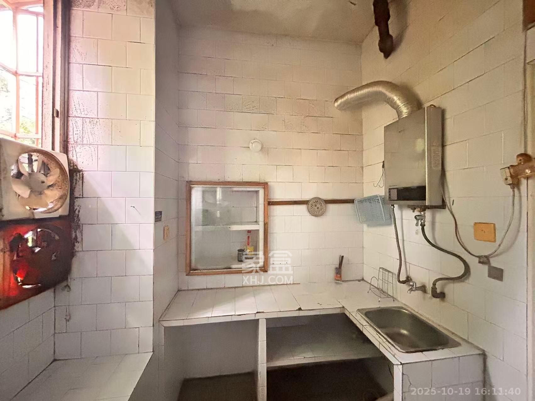 机械设计院  2室1厅1卫    800.0元/月室内图