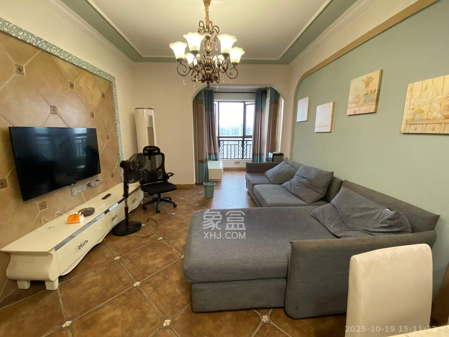 欧莱雅郡  2室2厅1卫    1800.0元/月 欧莱雅郡  2室2厅1卫    1800.0元/月