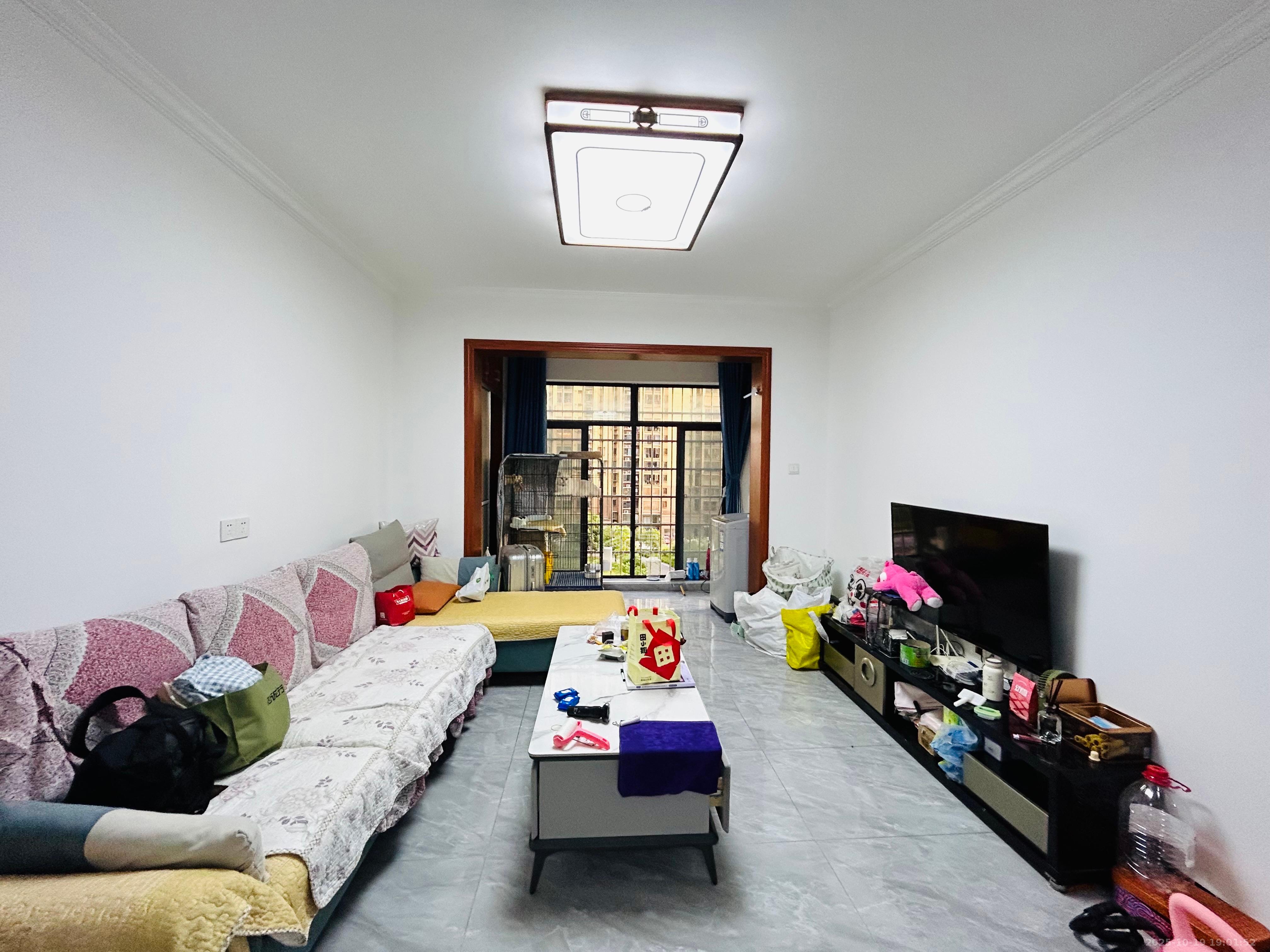 和润园三期  2室2厅1卫    2300.0元/月