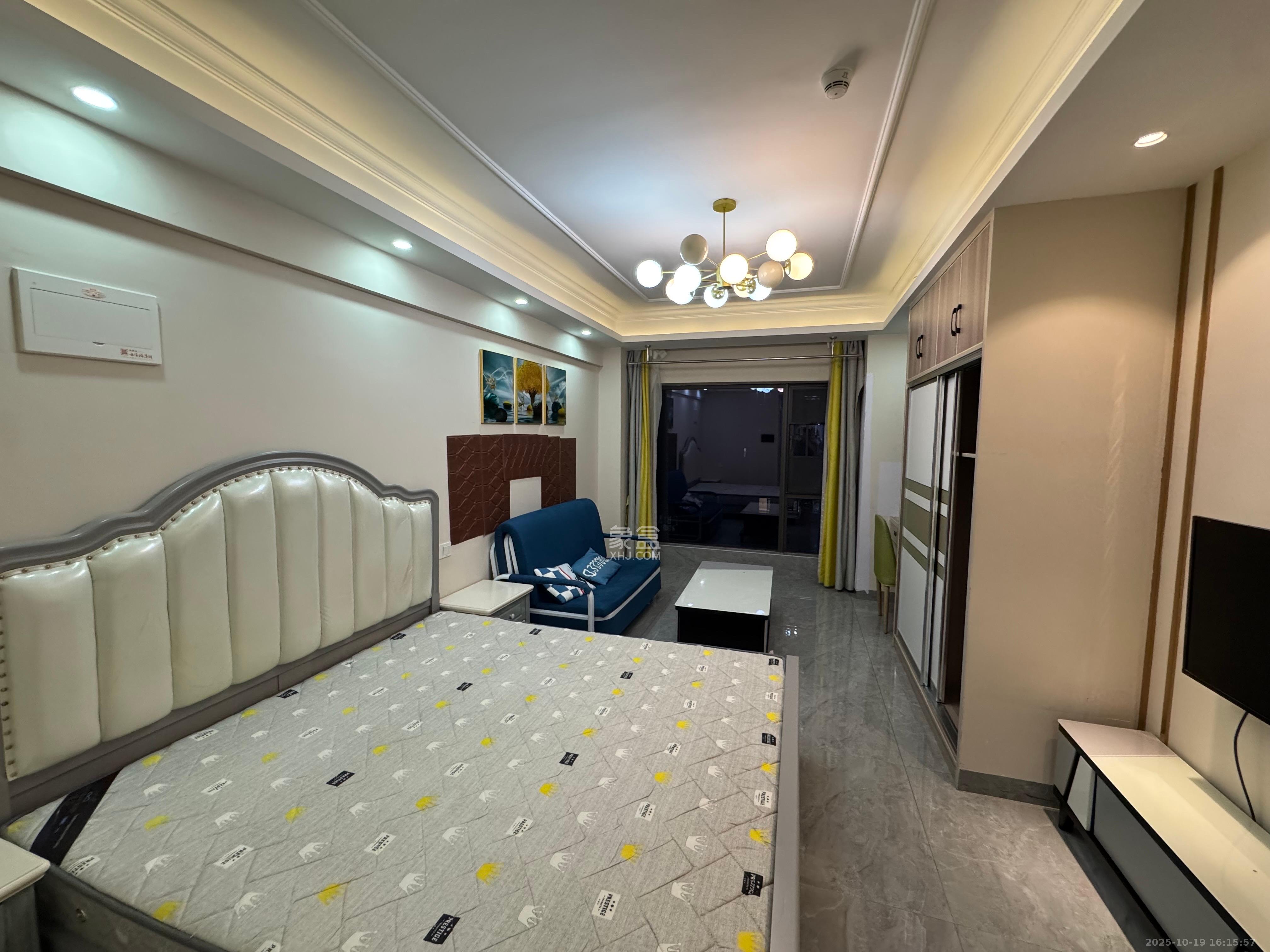 佳兆业云顶梅溪湖(佳兆业梅溪荟)  1室1厅1卫    1600.0元/月 佳兆业云顶梅溪湖(佳兆业梅溪荟)  1室1厅1卫    1600.0元/月室内图