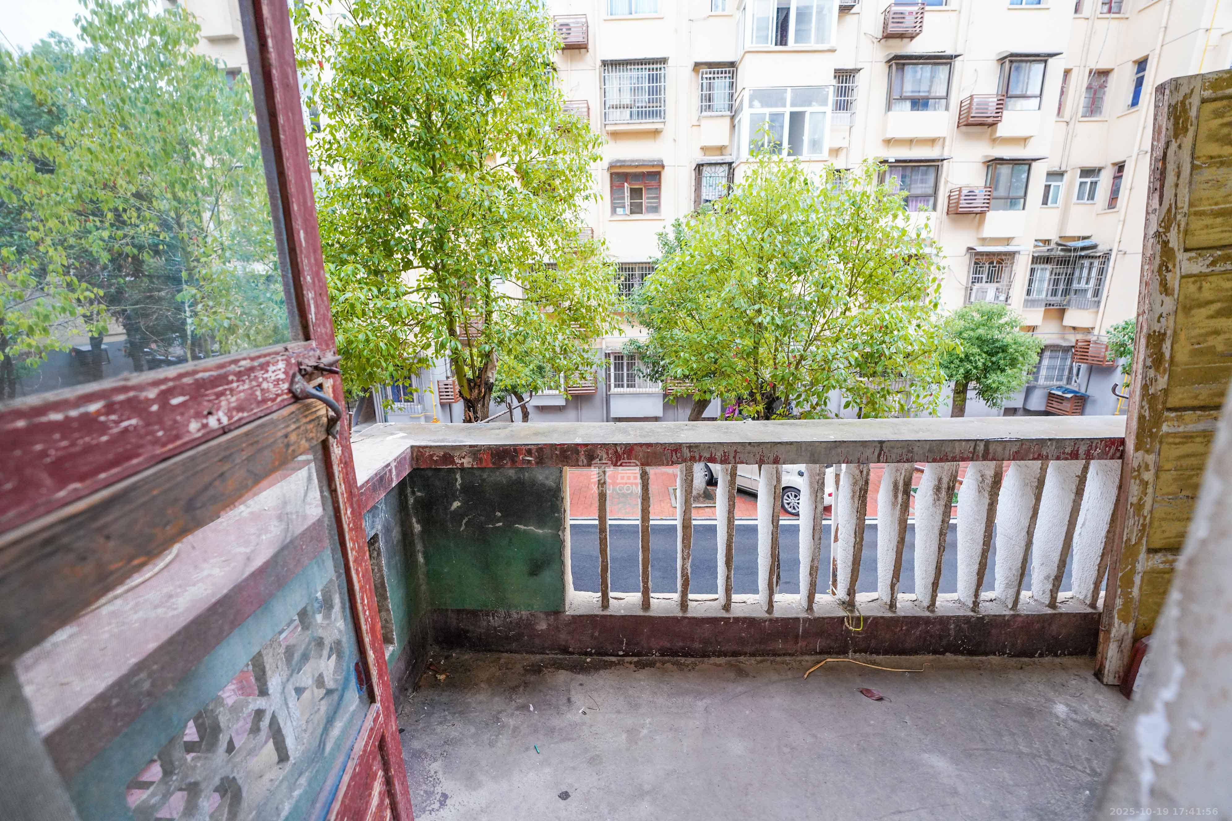 暮云镇水电八局  3室1厅1卫    29.0万其他