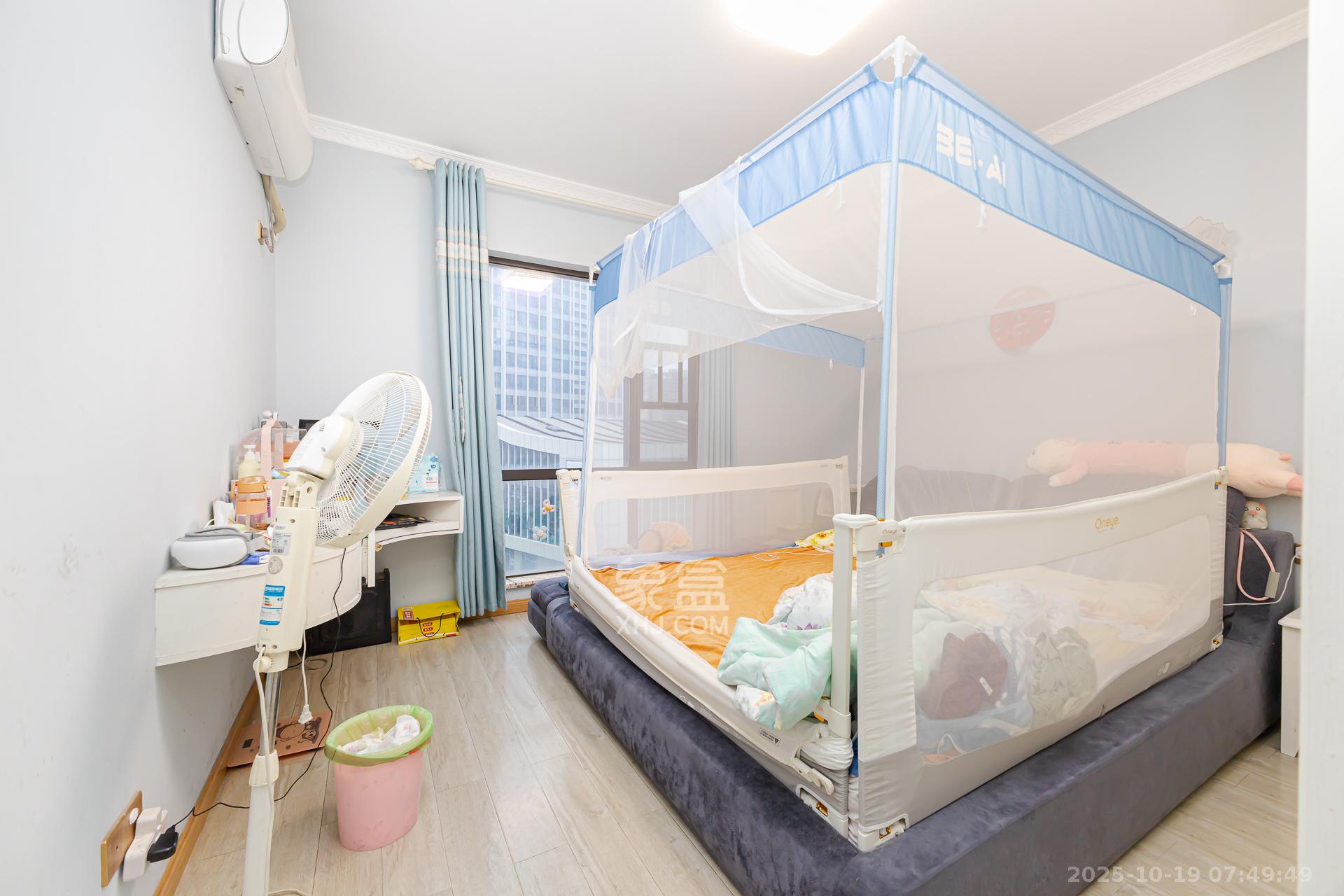 长燃新奥佳园  4室2厅2卫    88.8万 长燃新奥佳园  4室2厅2卫    88.8万卧室