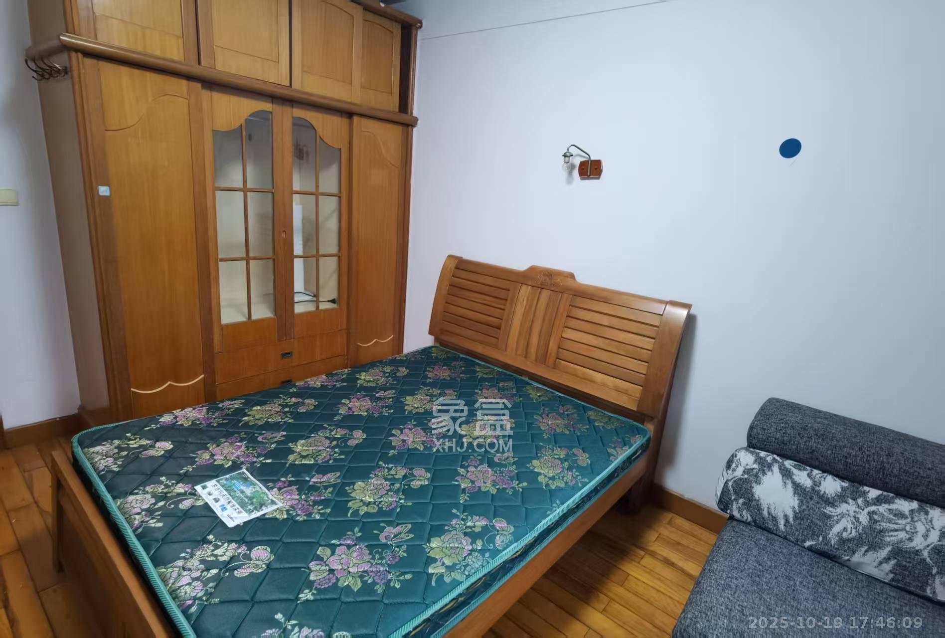 汇城花园  2室2厅1卫    2308.0元/月 汇城花园  2室2厅1卫    2308.0元/月室内图