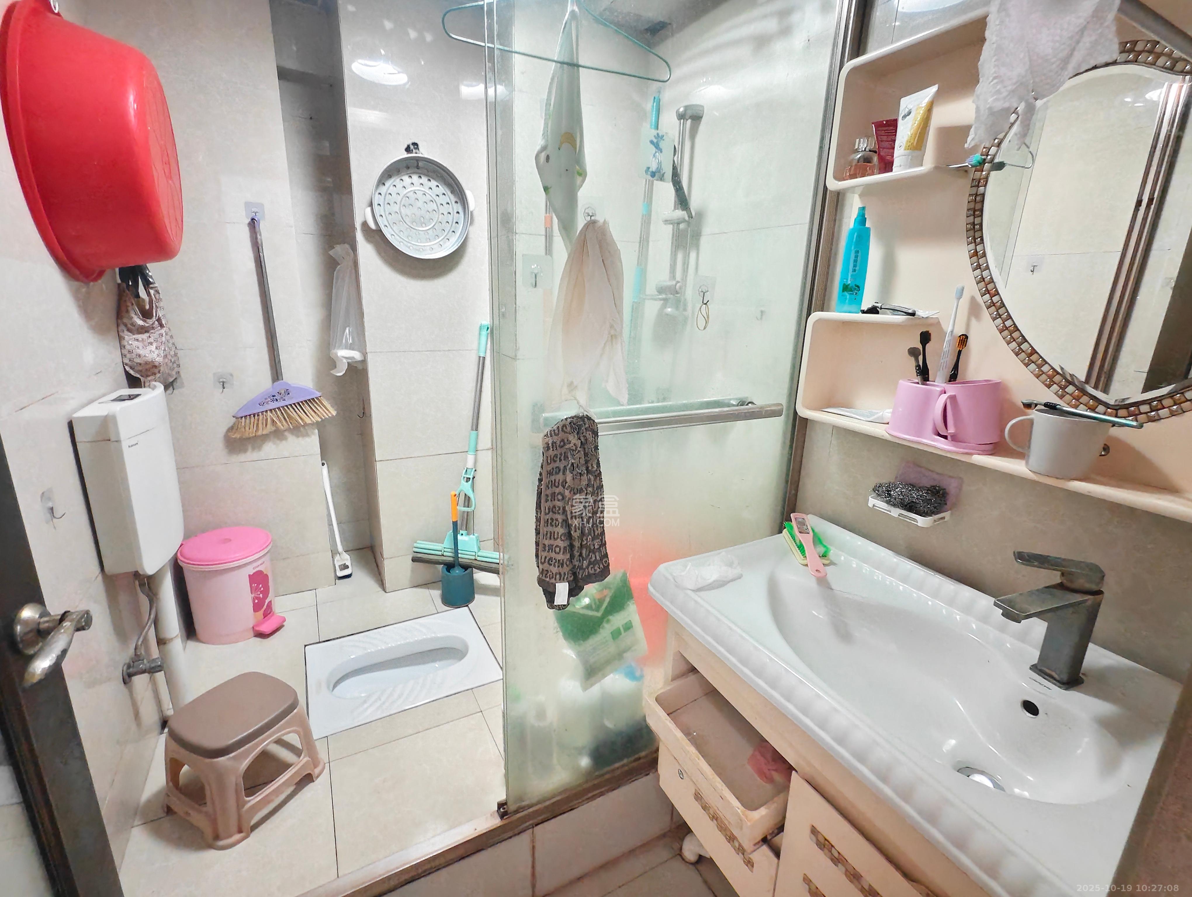 东方芙蓉 1室0厅0卫 1400.0元/月 东方芙蓉 1室0厅0卫 1400.0元/月室内图