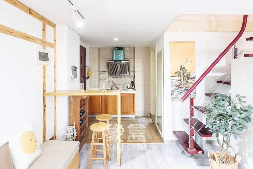 铂宫  1室1厅1卫    2200.0元/月 铂宫  1室1厅1卫    2200.0元/月室内图