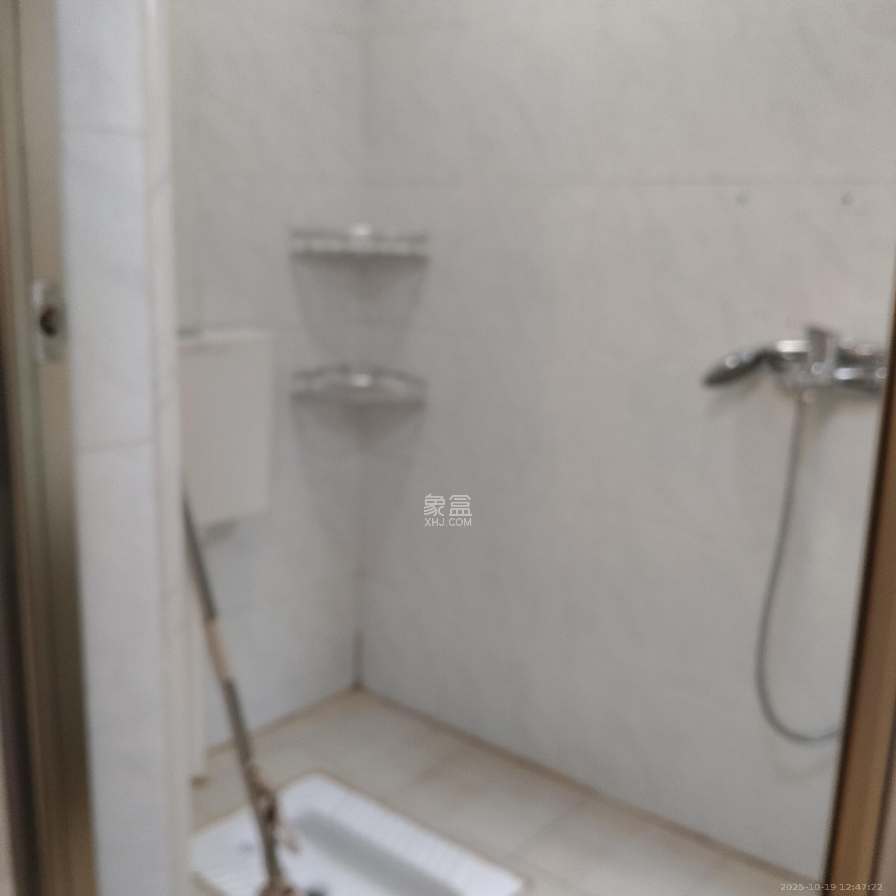 和润园一、二期  1室1厅1卫    1200.0元/月室内图