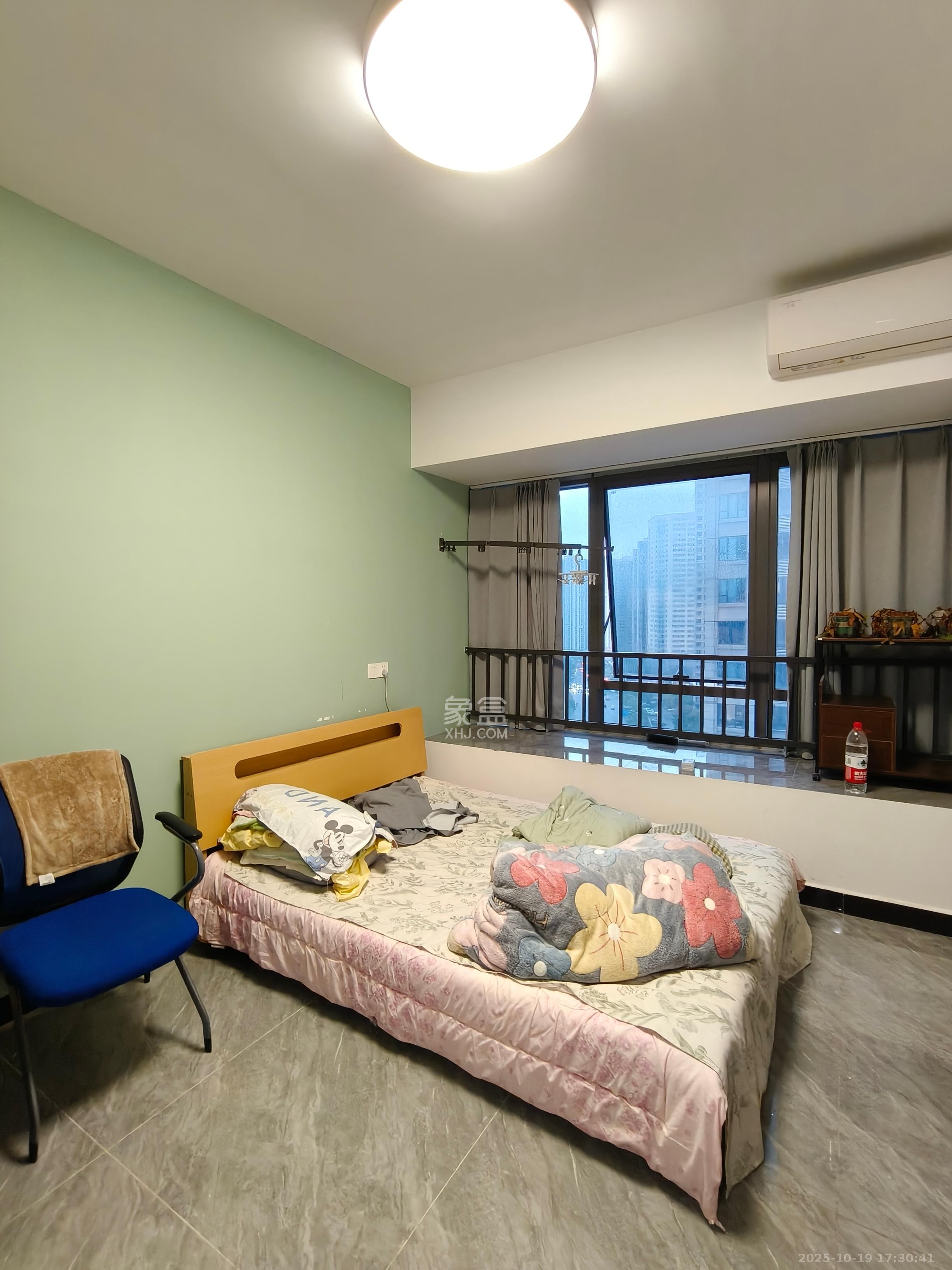 龙湖铂金岛 1室0厅1卫 1600.0元/月 龙湖铂金岛 1室0厅1卫 1600.0元/月室内图