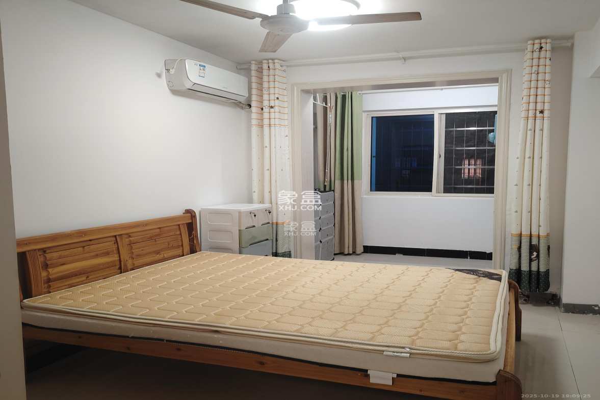 联运公司宿舍 2室1厅1卫 1500.0元/月 联运公司宿舍 2室1厅1卫 1500.0元/月室内图