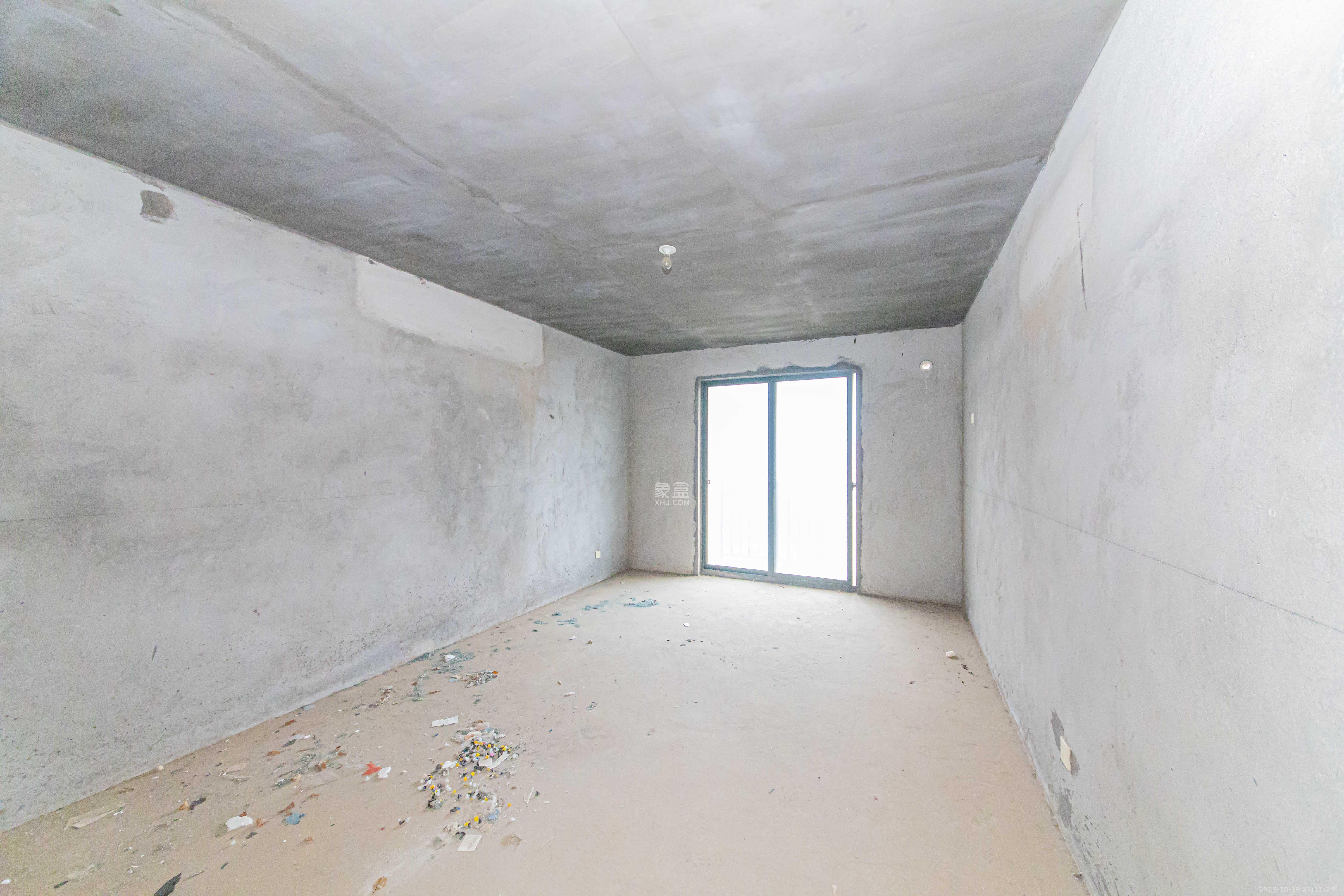 保利花园  4室2厅2卫    139.0万 保利花园  4室2厅2卫    139.0万卧室