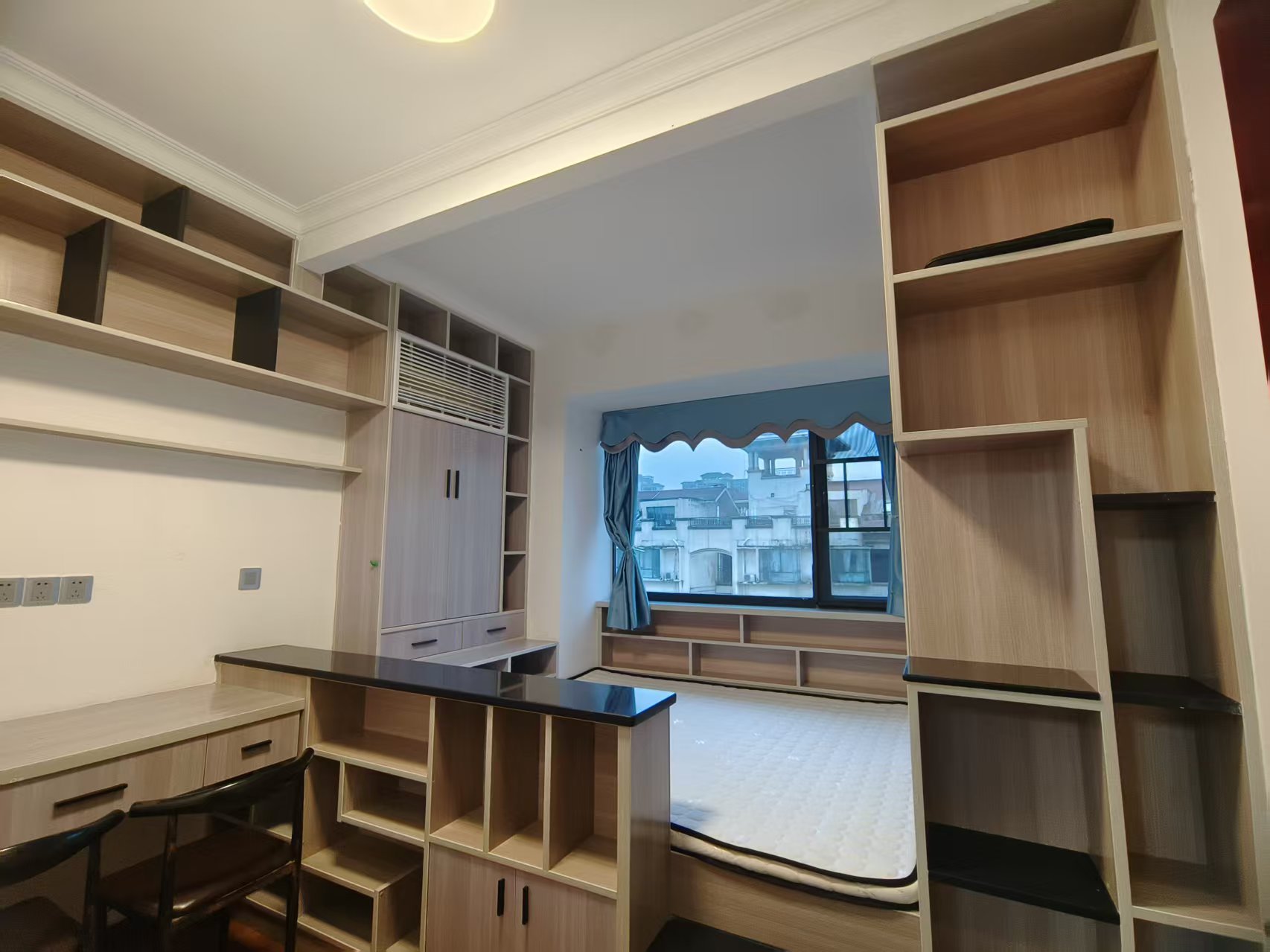 中核缇香名苑 3室2厅2卫 2200.0元/月 中核缇香名苑 3室2厅2卫 2200.0元/月室内图