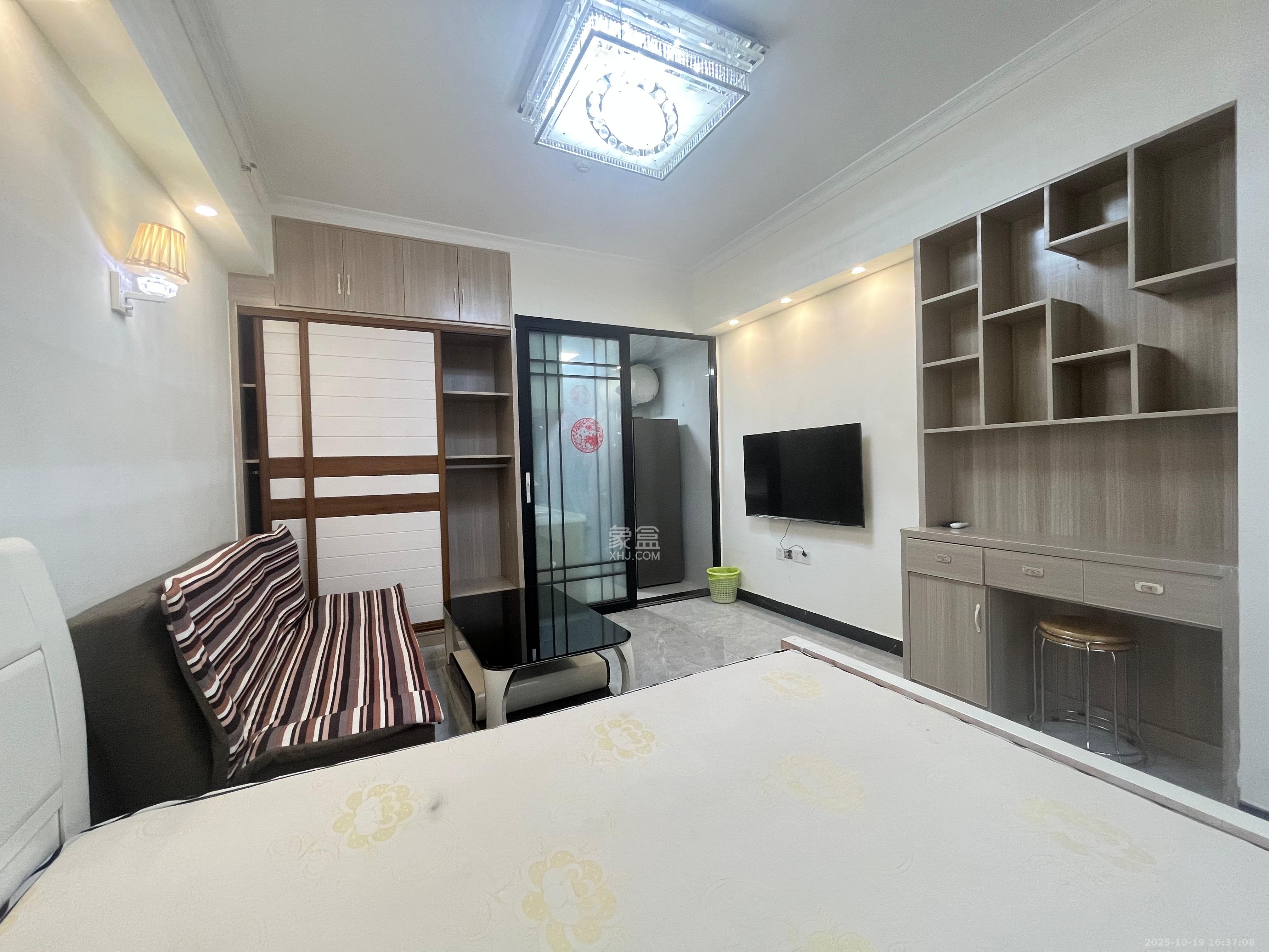 上林紫郡（锦顺和园）  1室1厅1卫    1400.0元/月