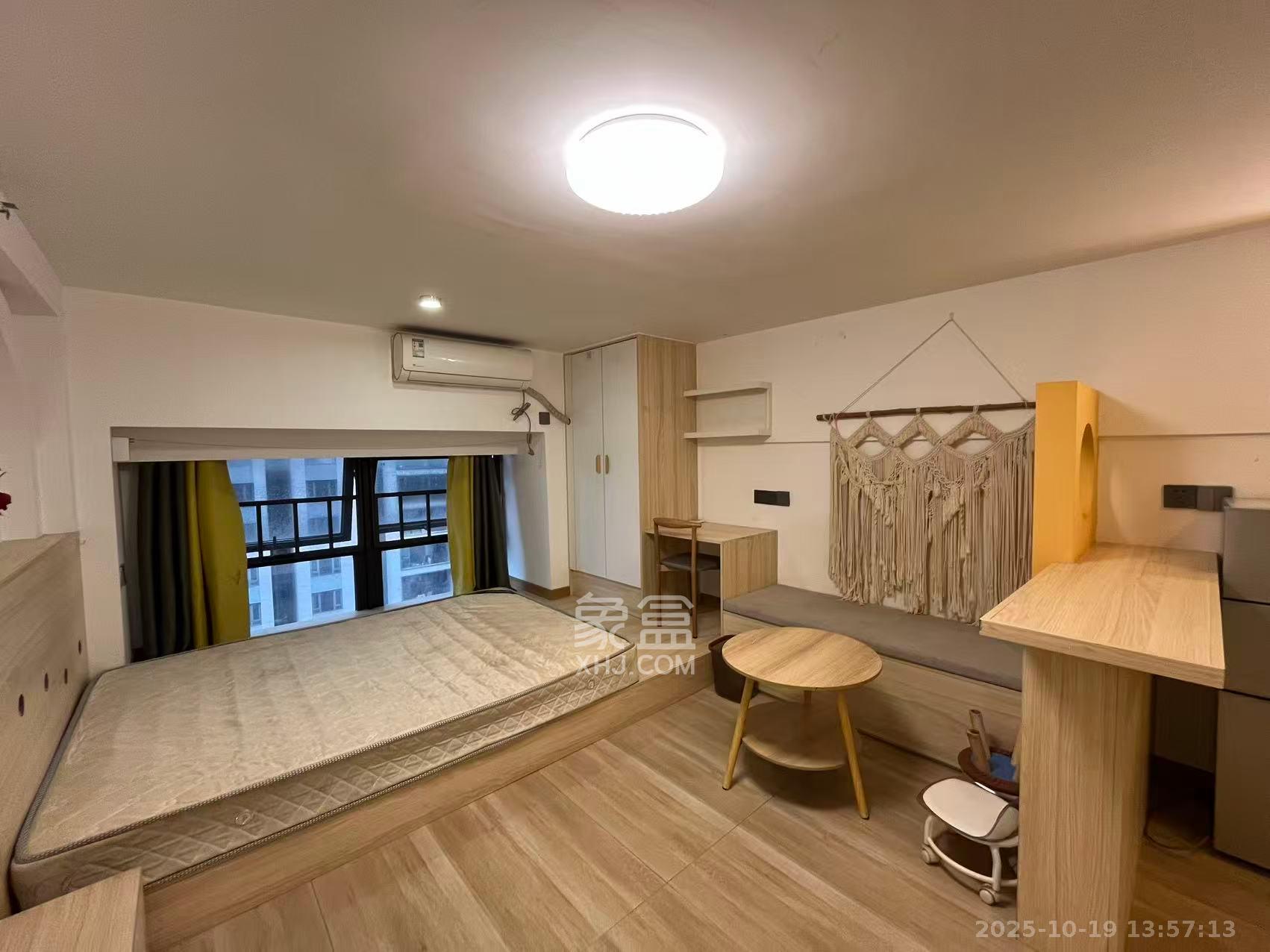 龙湖新壹城  1室1厅1卫    1500.0元/月 龙湖新壹城  1室1厅1卫    1500.0元/月室内图