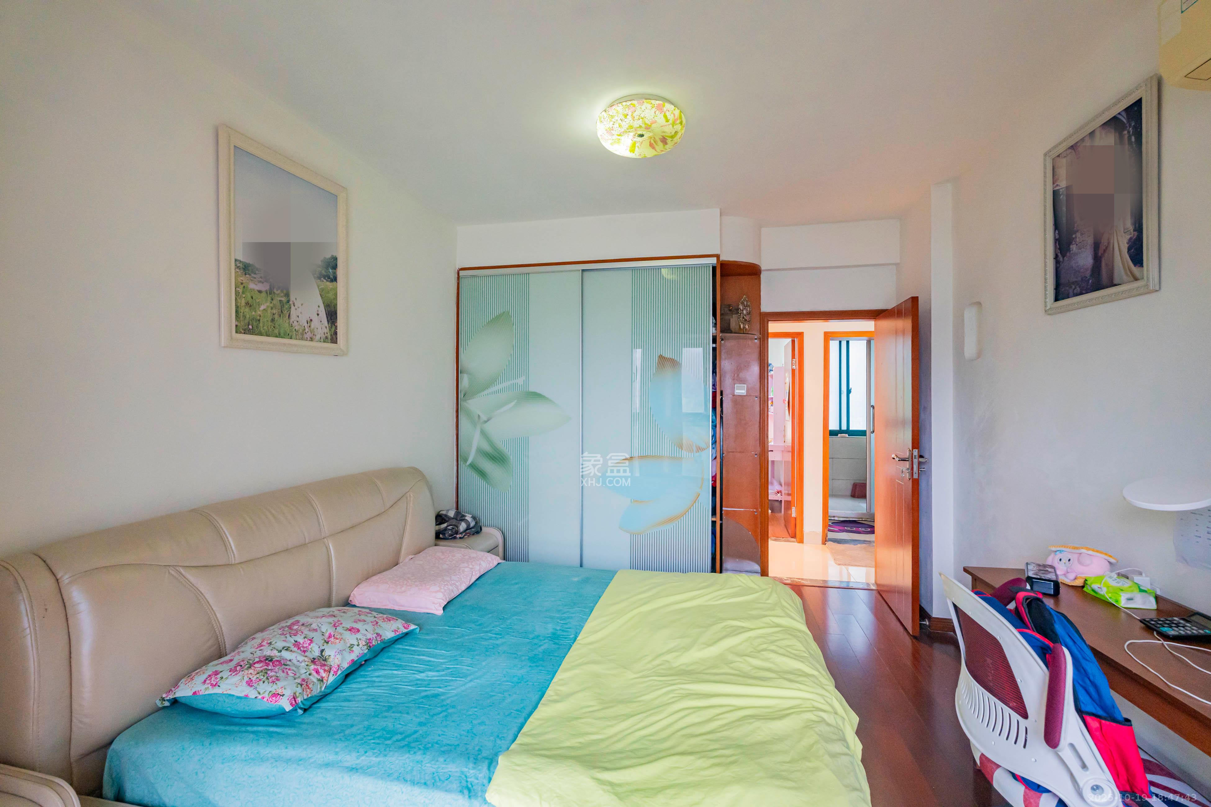 才子佳苑一期/二期 3室2厅1卫 68.0万 才子佳苑一期/二期 3室2厅1卫 68.0万卧室