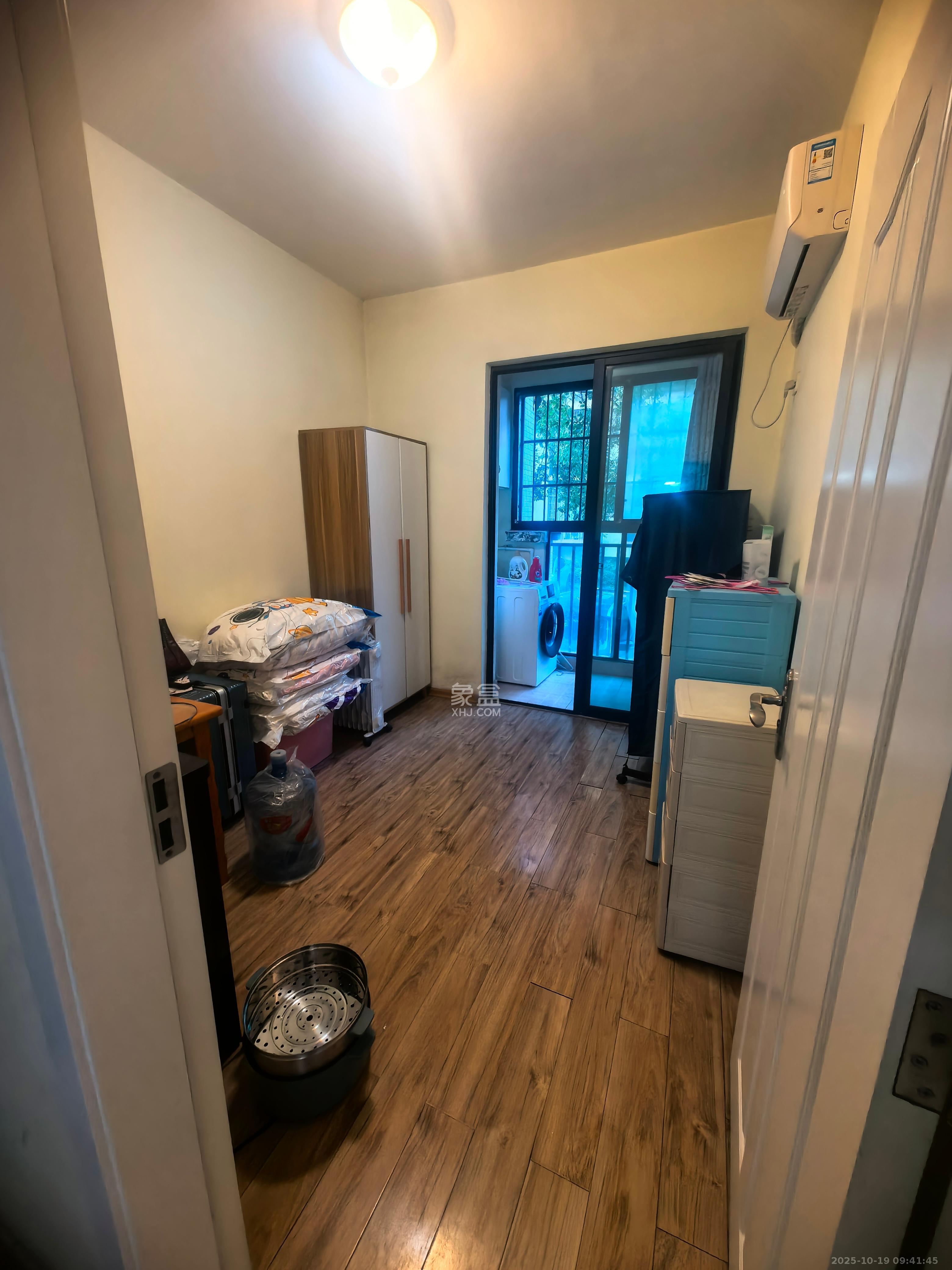 鹏基诺亚山林  3室2厅1卫    2800.0元/月 鹏基诺亚山林  3室2厅1卫    2800.0元/月室内图