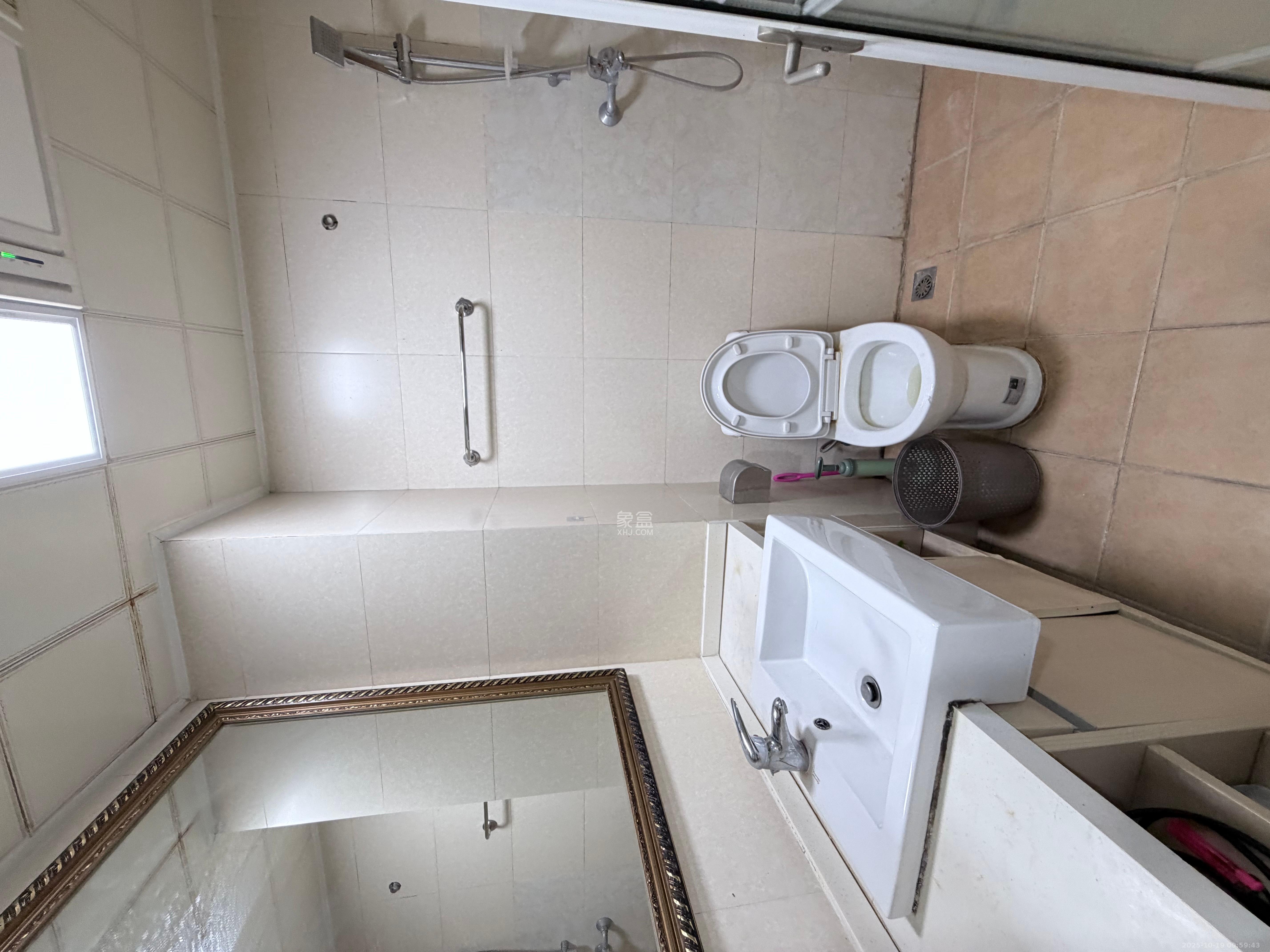 兰亭优壳(隽峰苑) 1室1厅1卫 1300.0元/月 兰亭优壳(隽峰苑) 1室1厅1卫 1300.0元/月室内图