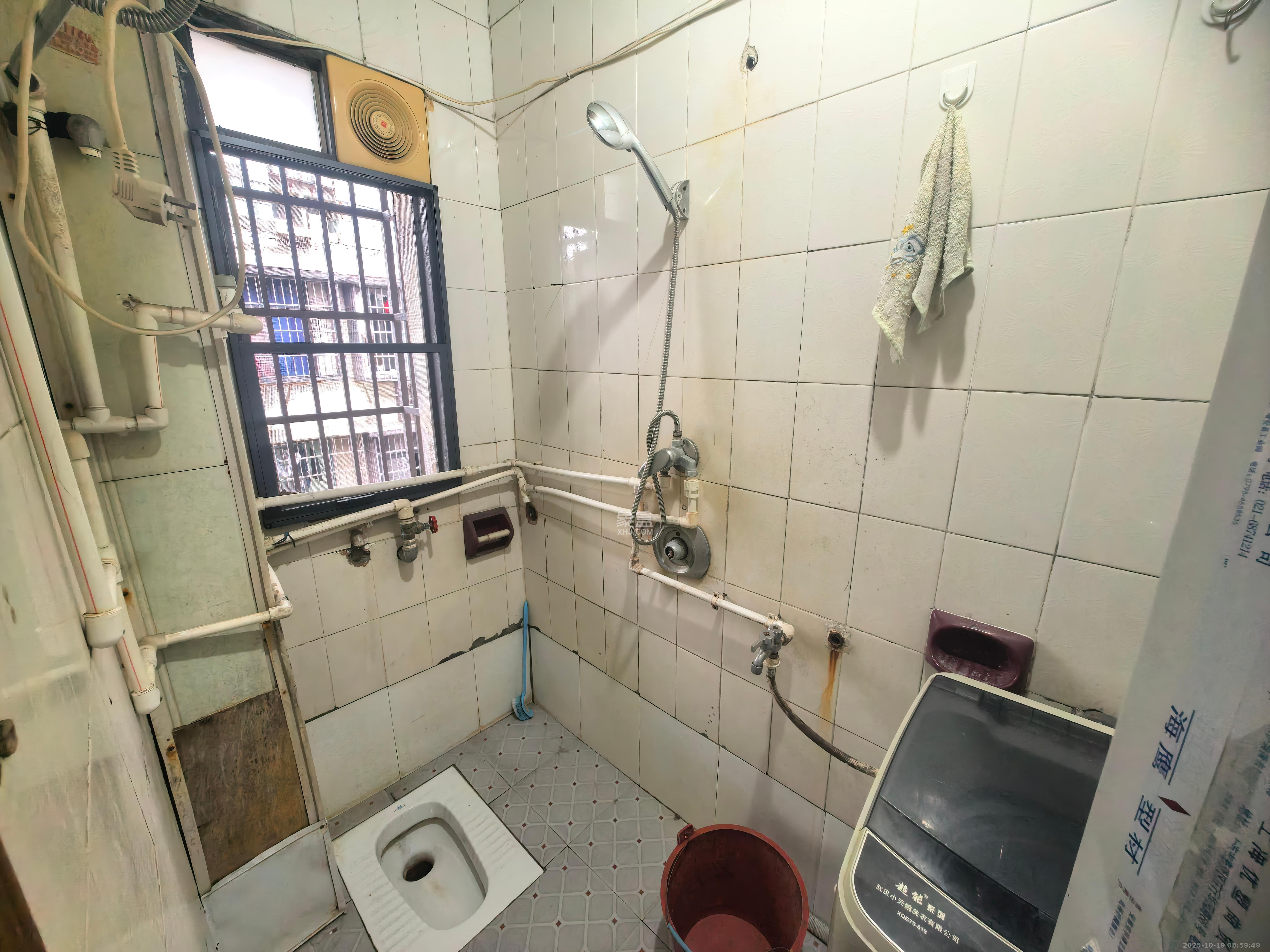 潮宗街小区  1室0厅0卫    2600.0元/月室内图