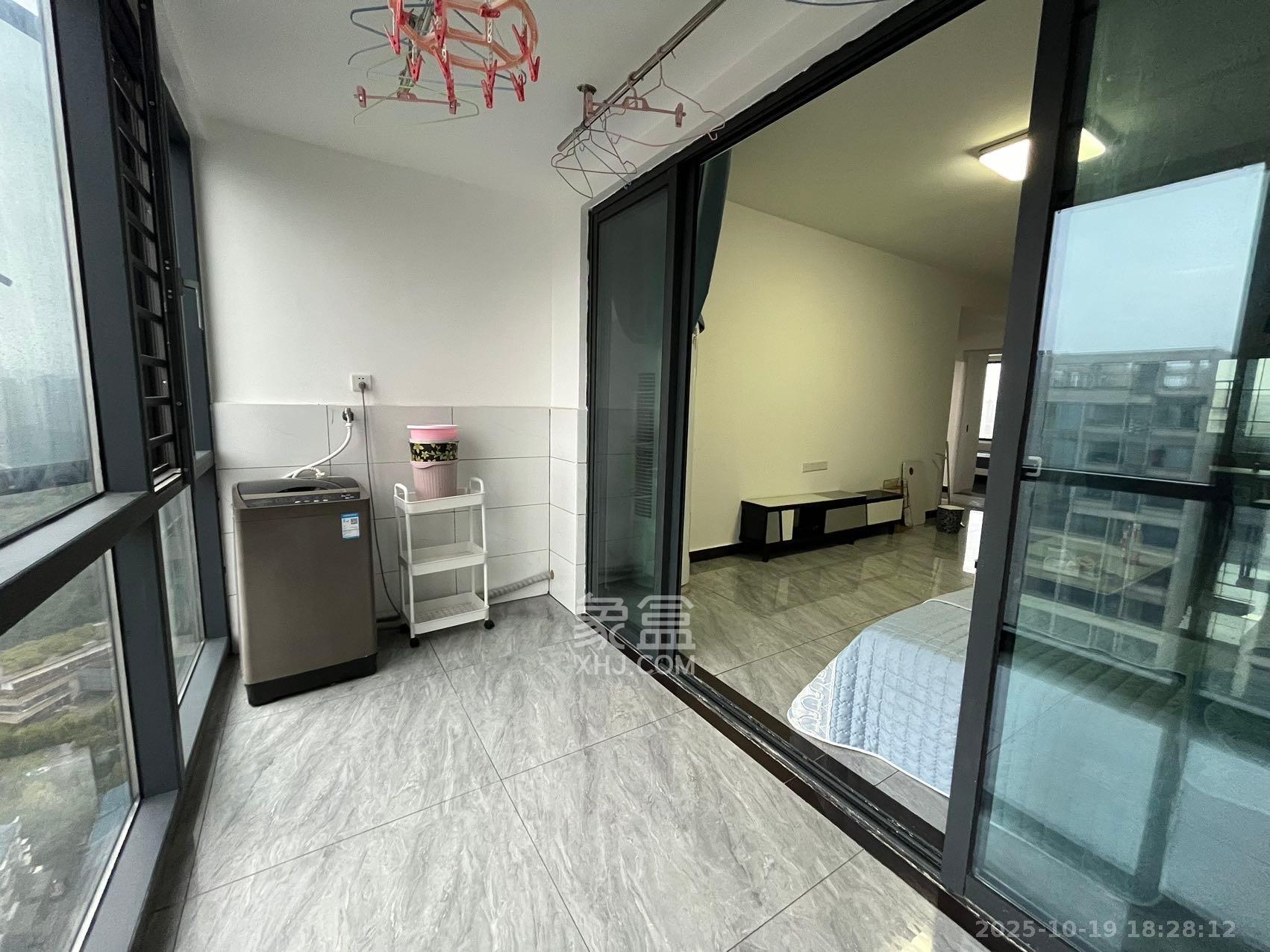 梦想枫林湾  3室2厅2卫    3200.0元/月 梦想枫林湾  3室2厅2卫    3200.0元/月室内图