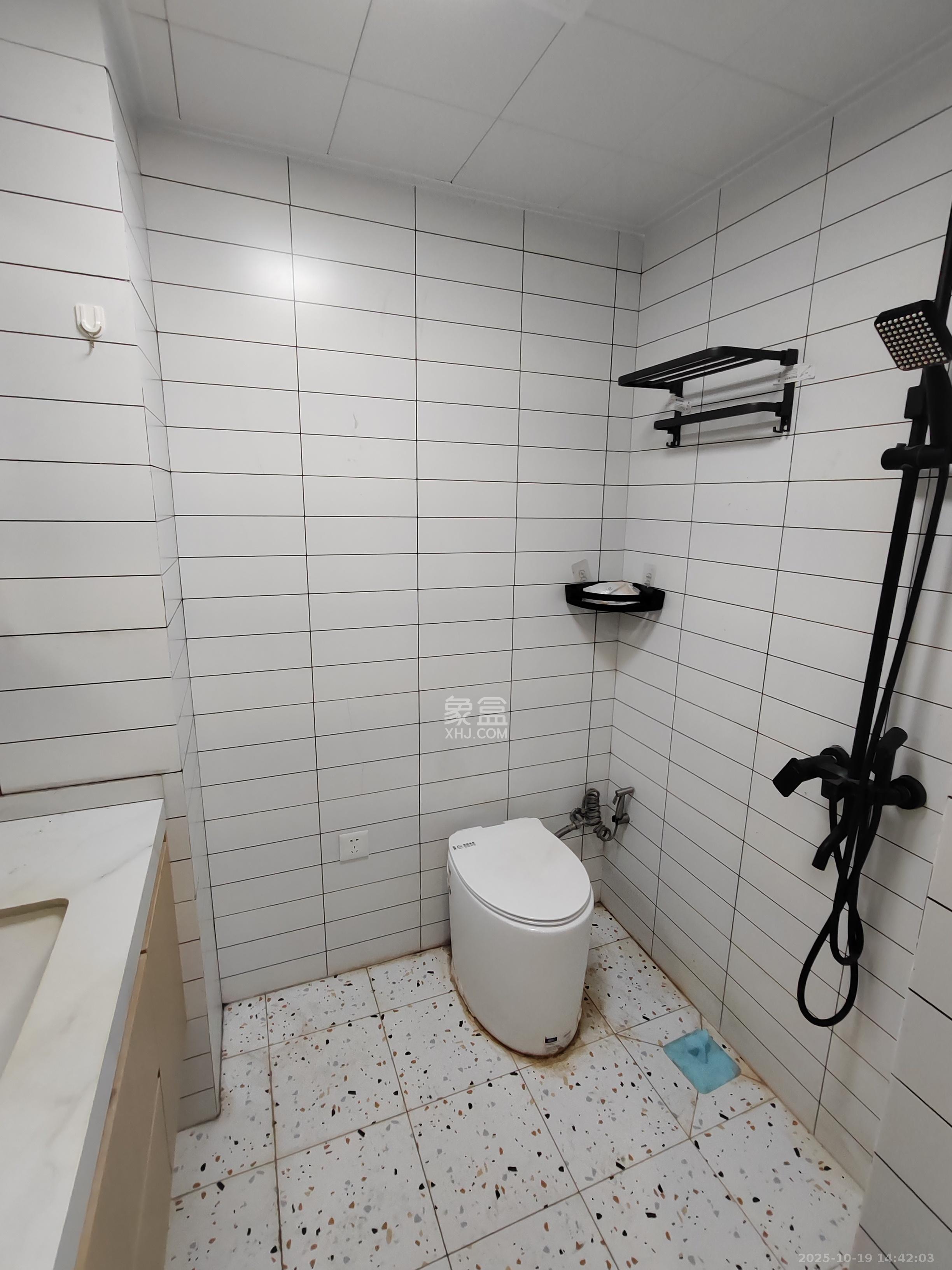 阳光城檀悦  1室0厅1卫    1500.0元/月 阳光城檀悦  1室0厅1卫    1500.0元/月室内图