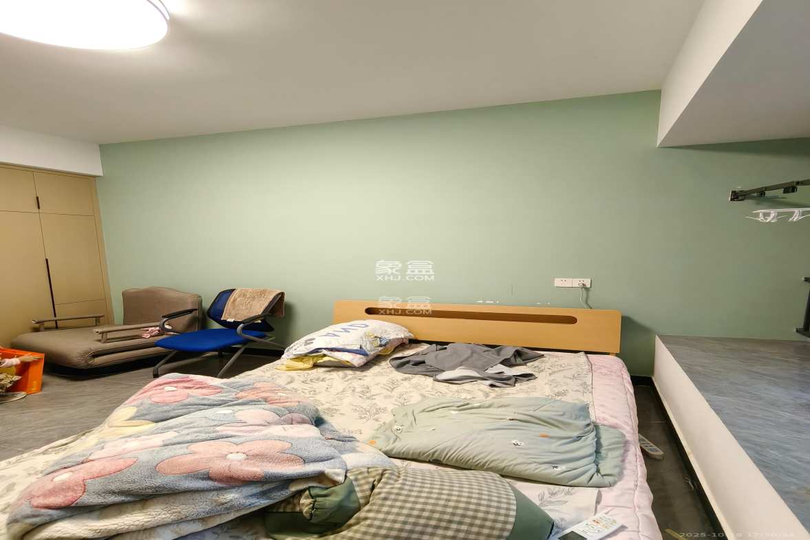 龙湖铂金岛 1室0厅1卫 1600.0元/月 龙湖铂金岛 1室0厅1卫 1600.0元/月室内图