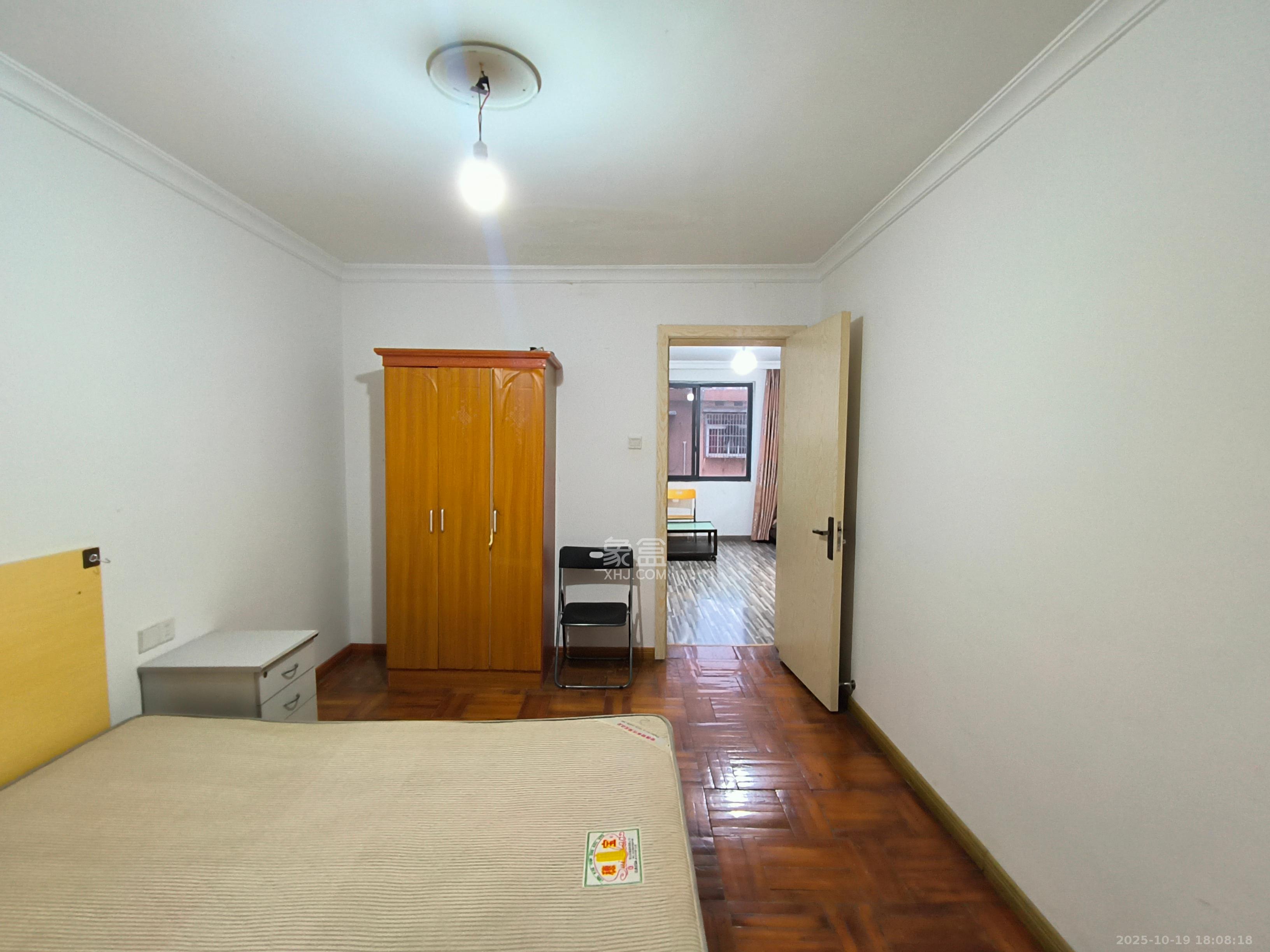 左家塘华天宿舍  2室1厅1卫    1800.0元/月室内图