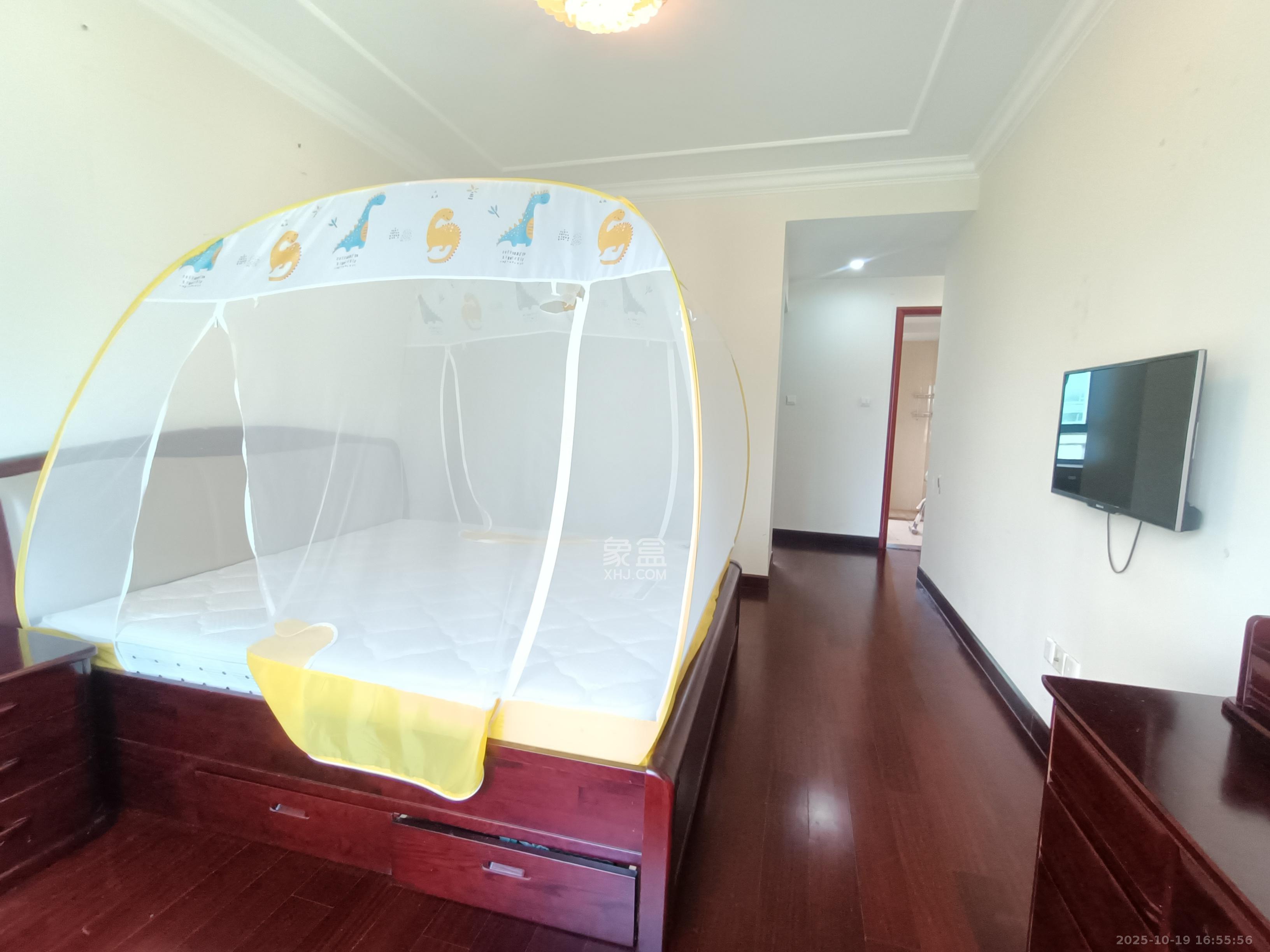 恒大城  4室2厅2卫    2400.0元/月 恒大城  4室2厅2卫    2400.0元/月