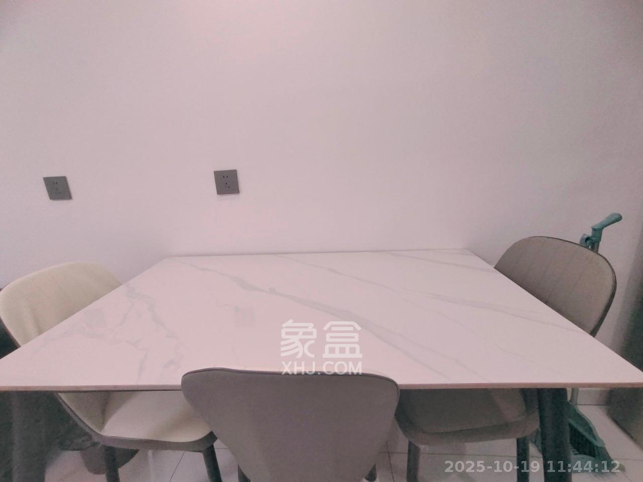 清控湖山雅居北区 2室1厅1卫 2000.0元/月 清控湖山雅居北区 2室1厅1卫 2000.0元/月室内图