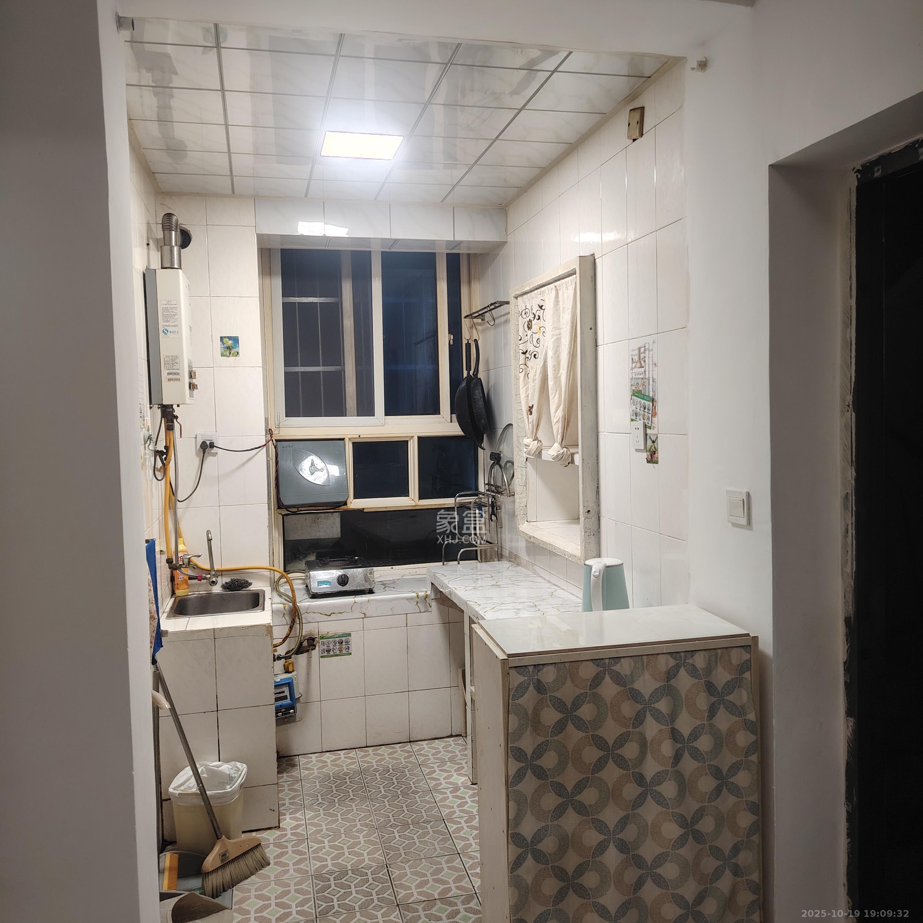 联运公司宿舍 2室1厅1卫 1500.0元/月 联运公司宿舍 2室1厅1卫 1500.0元/月室内图