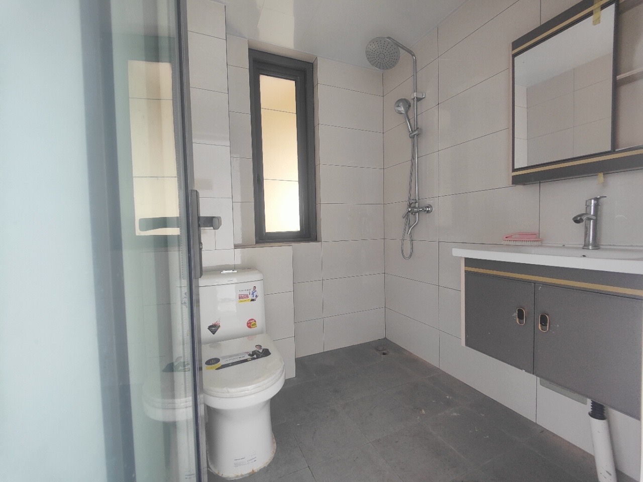 椰海润景  2室1厅1卫    52.0万 椰海润景  2室1厅1卫    52.0万客厅