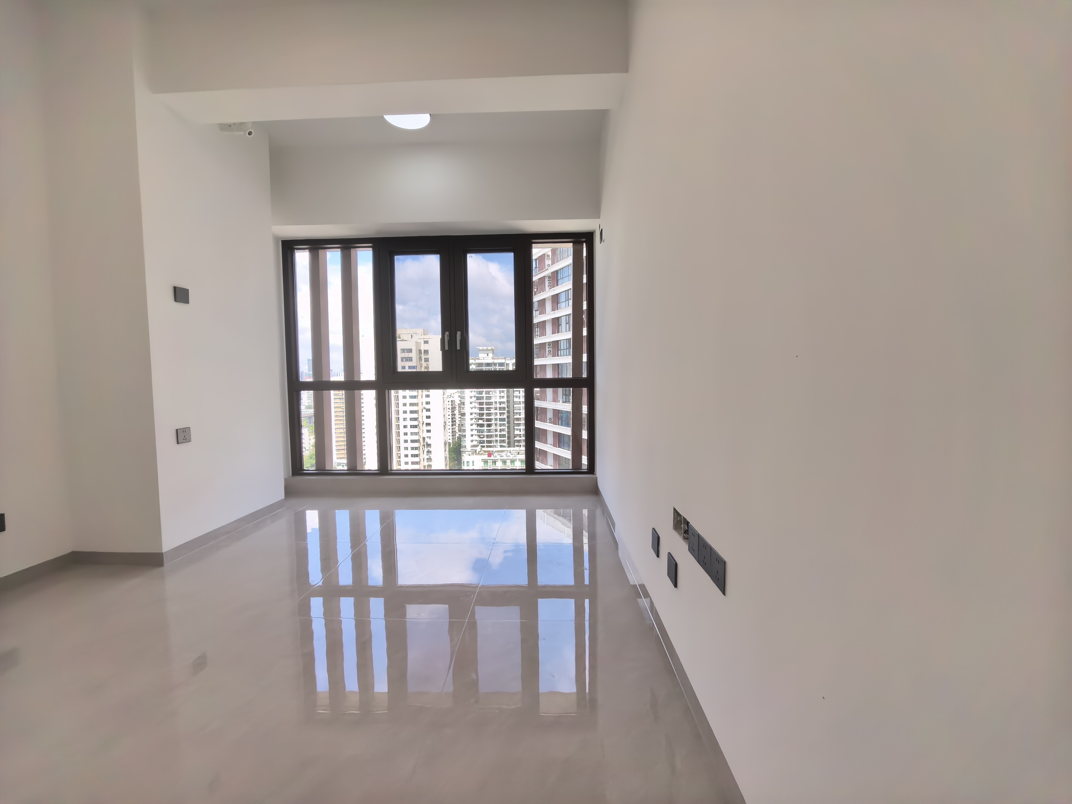 东站国际  1室1厅1卫    2300.0元/月室内图