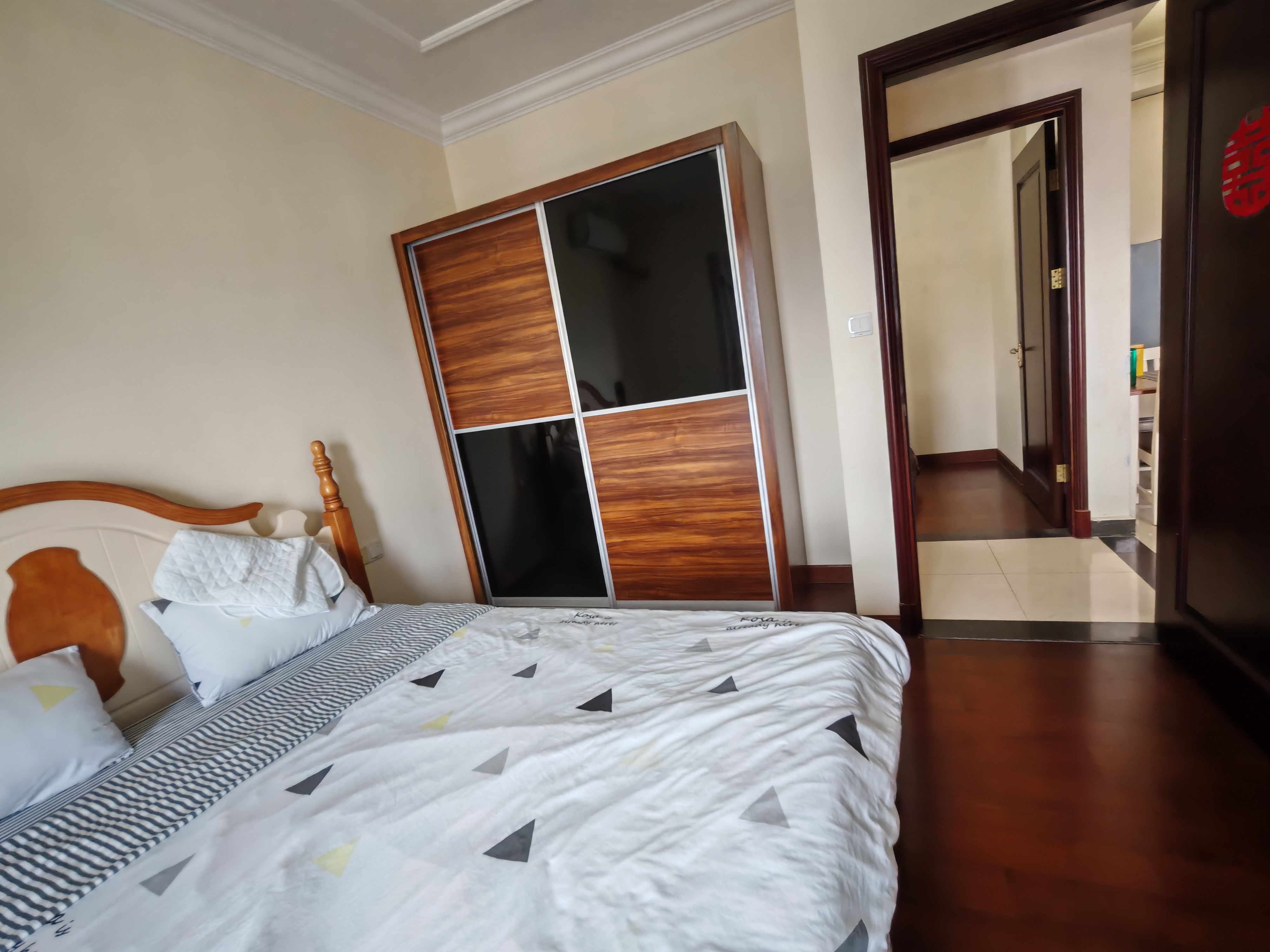 恒大海口文化旅游城 3室2厅1卫 2100.0元/月 恒大海口文化旅游城 3室2厅1卫 2100.0元/月室内图