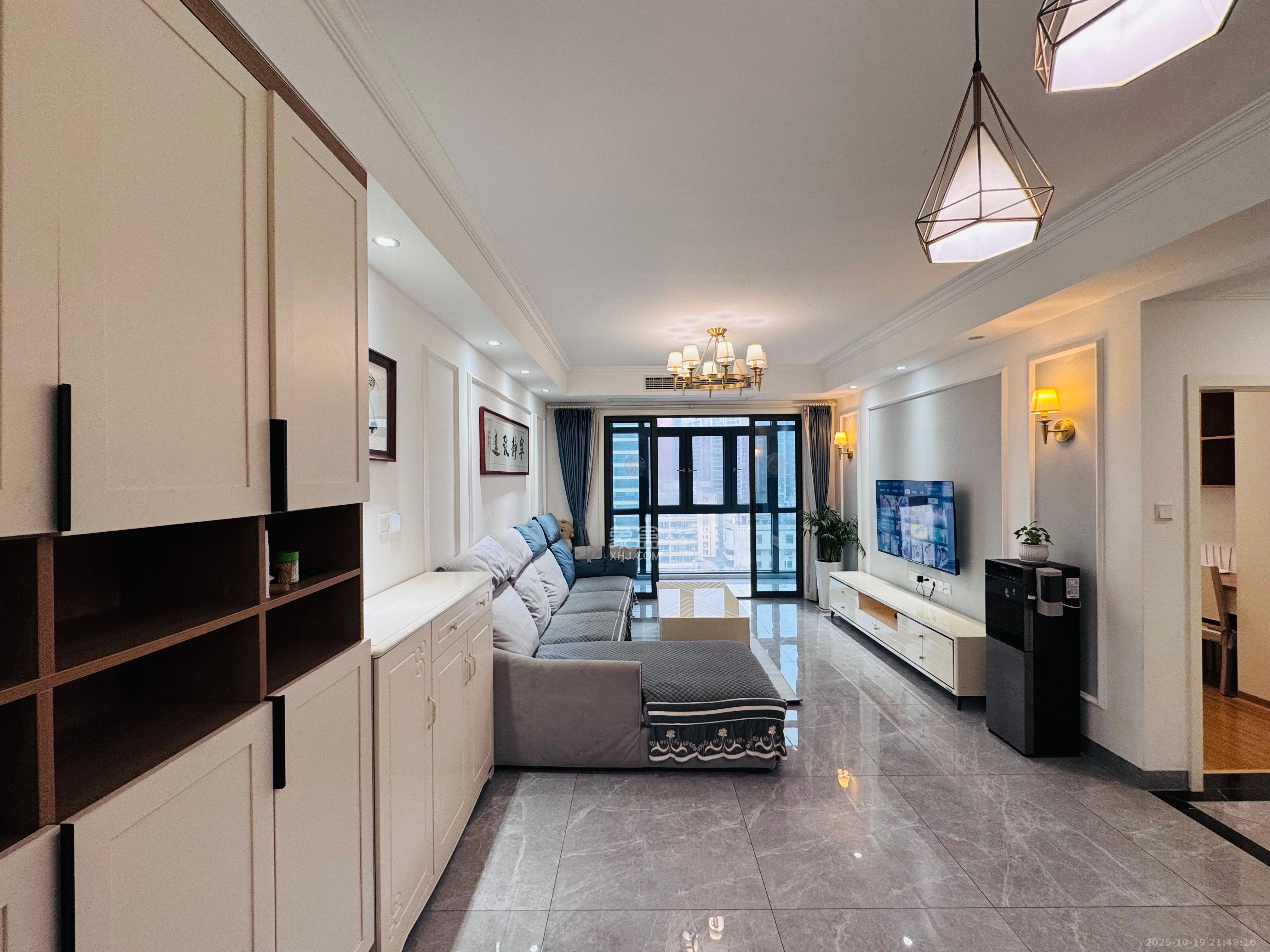 里约荟  3室2厅1卫    3500.0元/月 里约荟  3室2厅1卫    3500.0元/月室内图