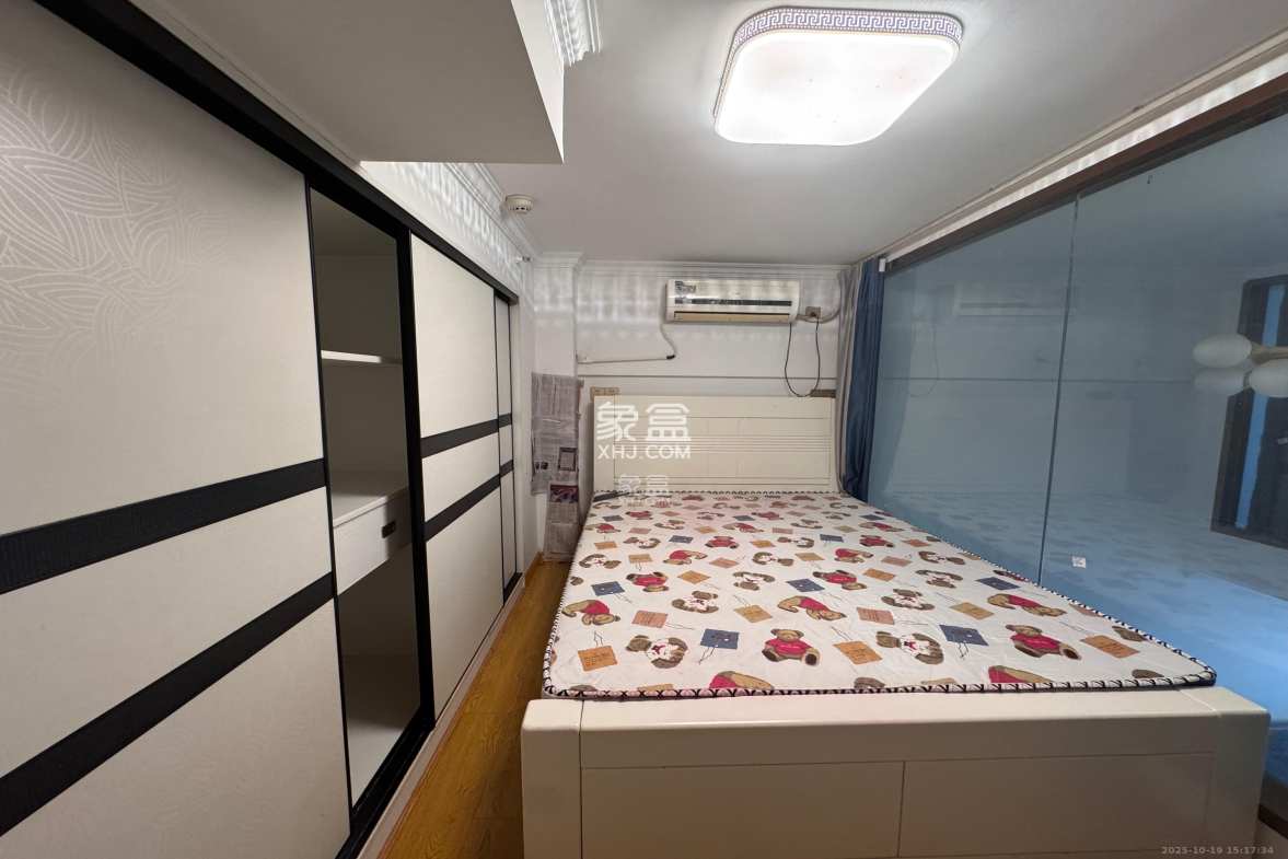 嘉宇银杉(嘉宇西苑) 1室0厅0卫 1600.0元/月 嘉宇银杉(嘉宇西苑) 1室0厅0卫 1600.0元/月室内图