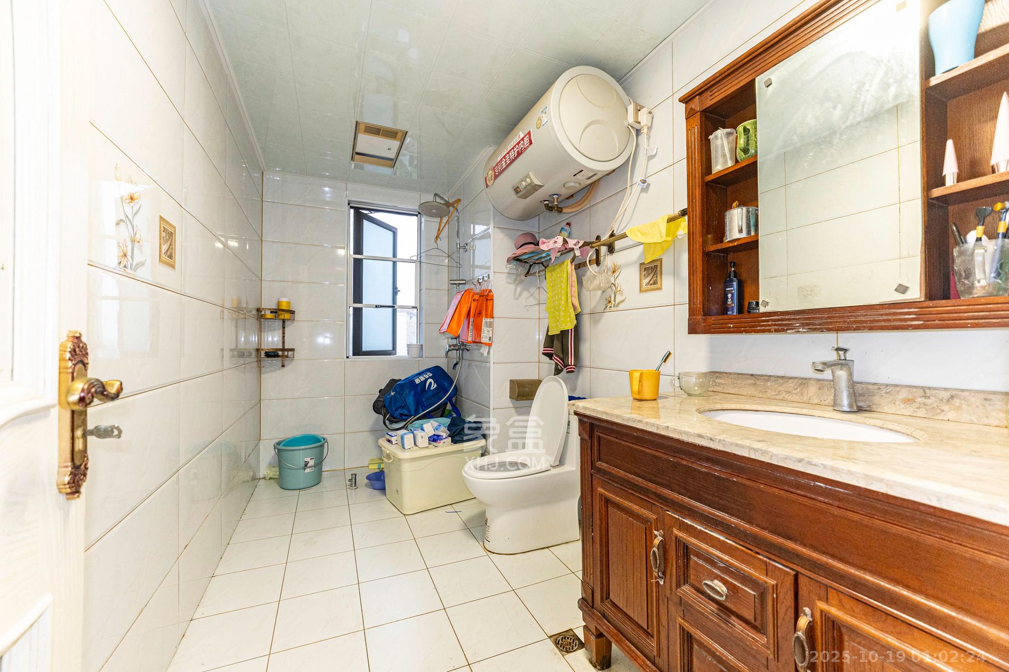 碧桂园威尼斯城  4室2厅2卫    135.0万 碧桂园威尼斯城  4室2厅2卫    135.0万卫生间