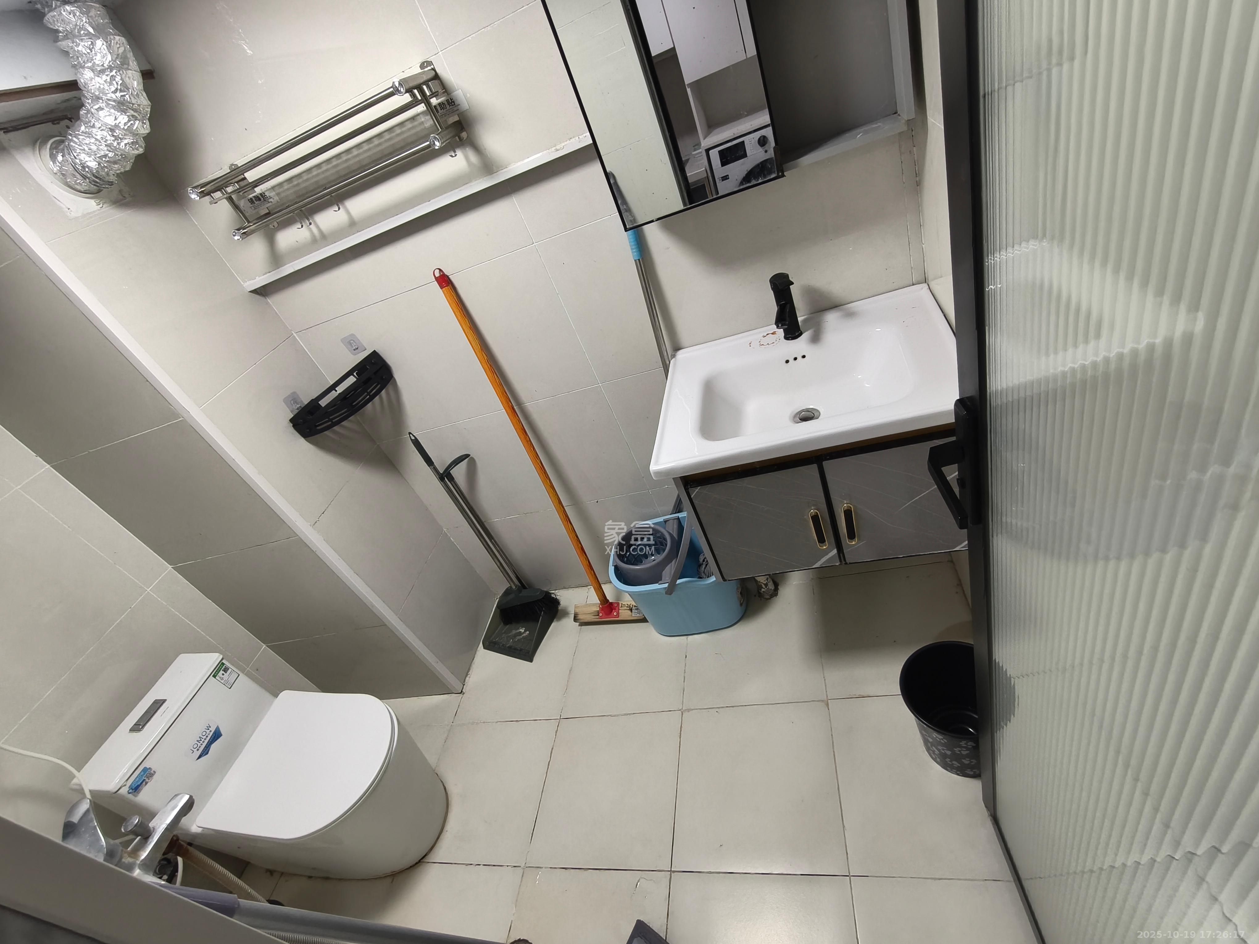 梅溪悦章  1室0厅0卫    1500.0元/月室内图