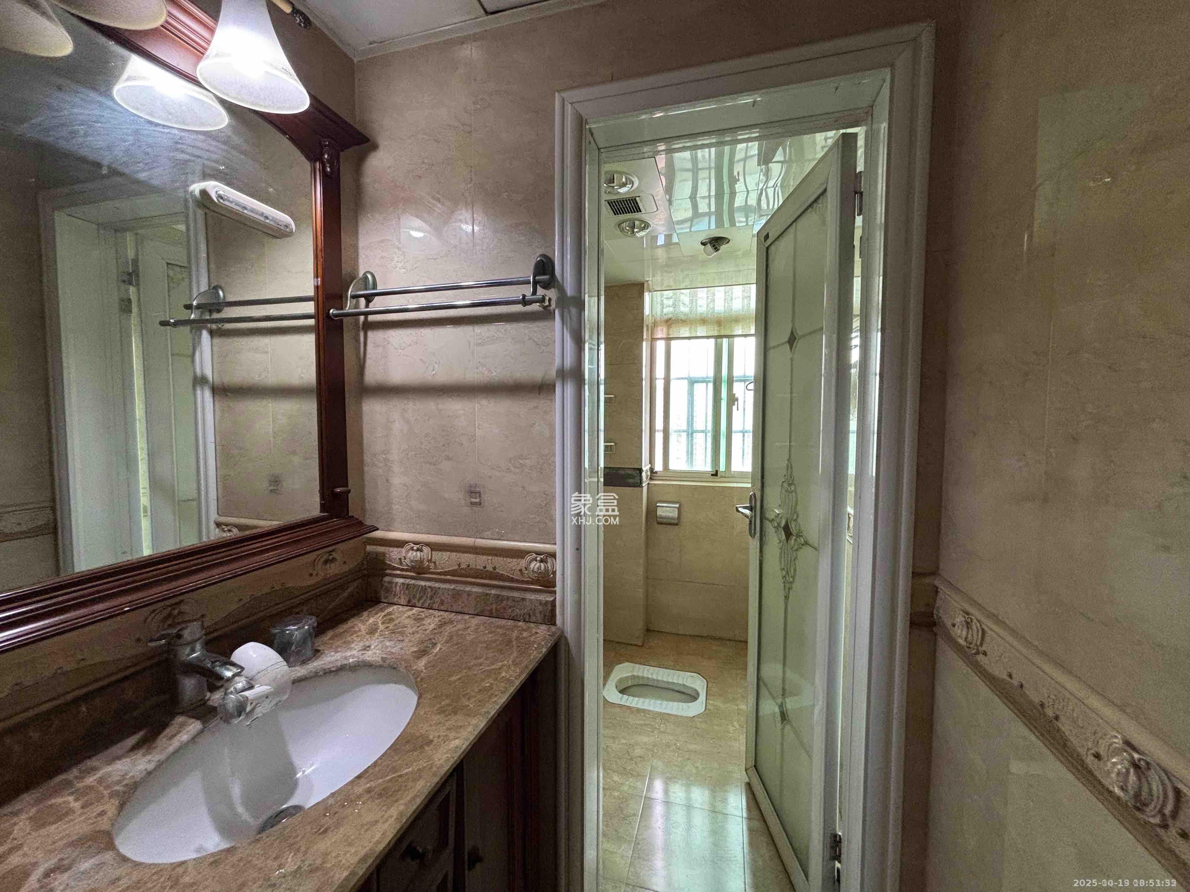 名都花园  3室2厅1卫    2500.0元/月室内图