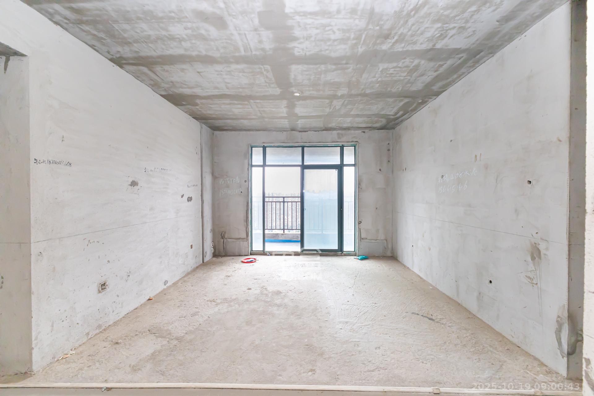 金湘苑（星澜之悦）  4室2厅2卫    82.0万