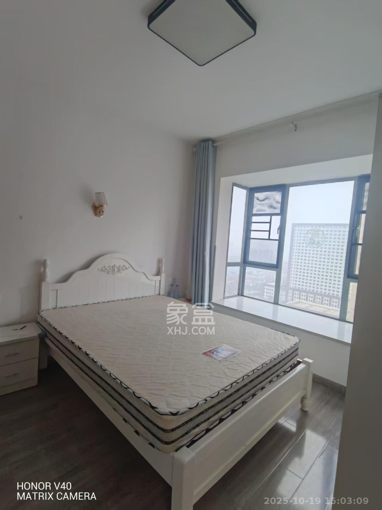 湖湘奥林匹克花园  3室2厅1卫    1900.0元/月 湖湘奥林匹克花园  3室2厅1卫    1900.0元/月室内图