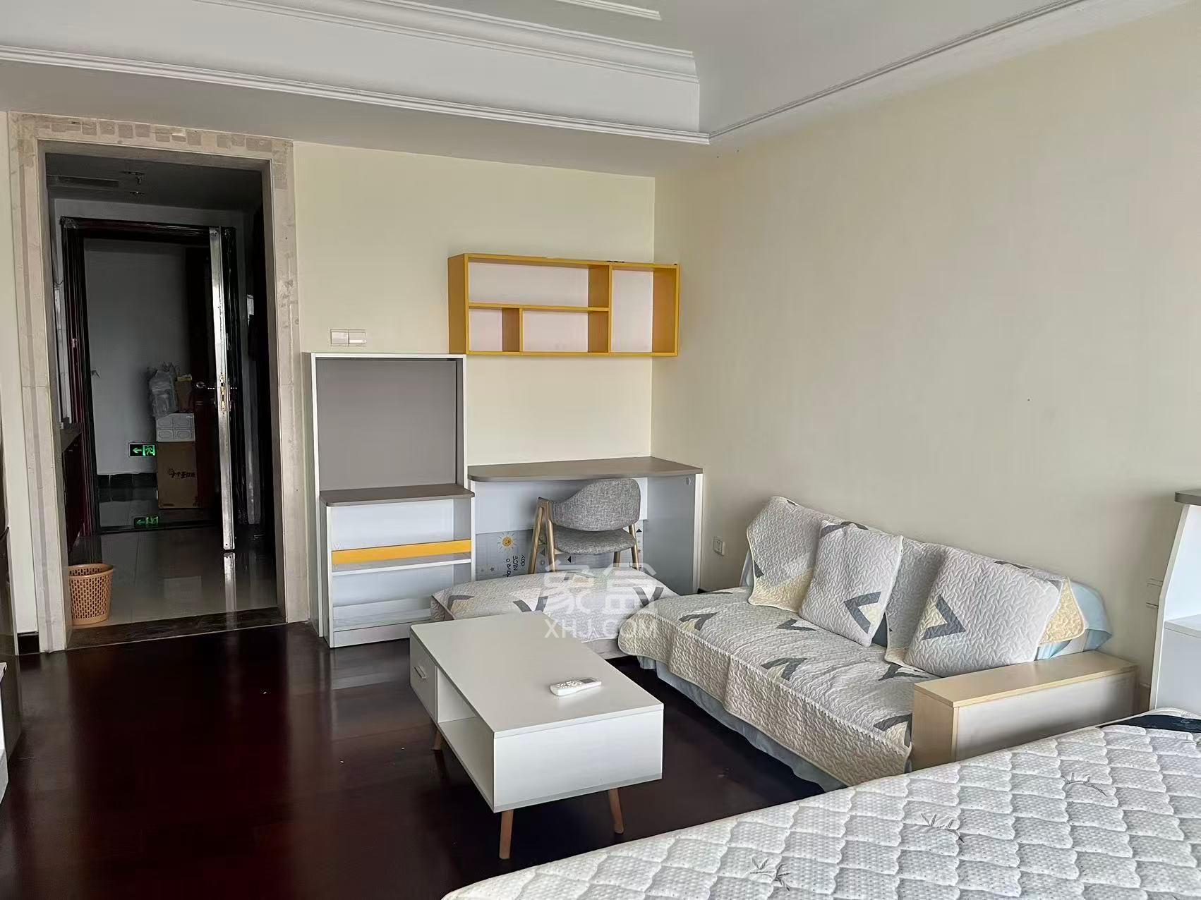 恒大华府  1室1厅1卫    1500.0元/月 恒大华府  1室1厅1卫    1500.0元/月室内图