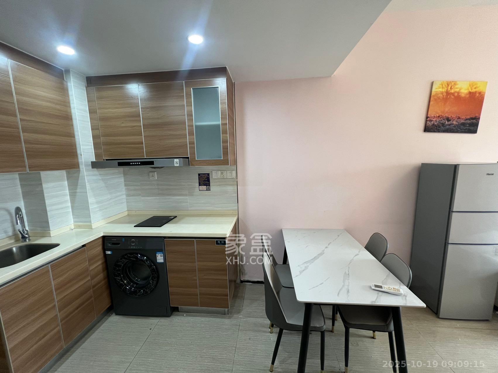 恒大国际广场 1室1厅1卫 1500.0元/月 恒大国际广场 1室1厅1卫 1500.0元/月室内图