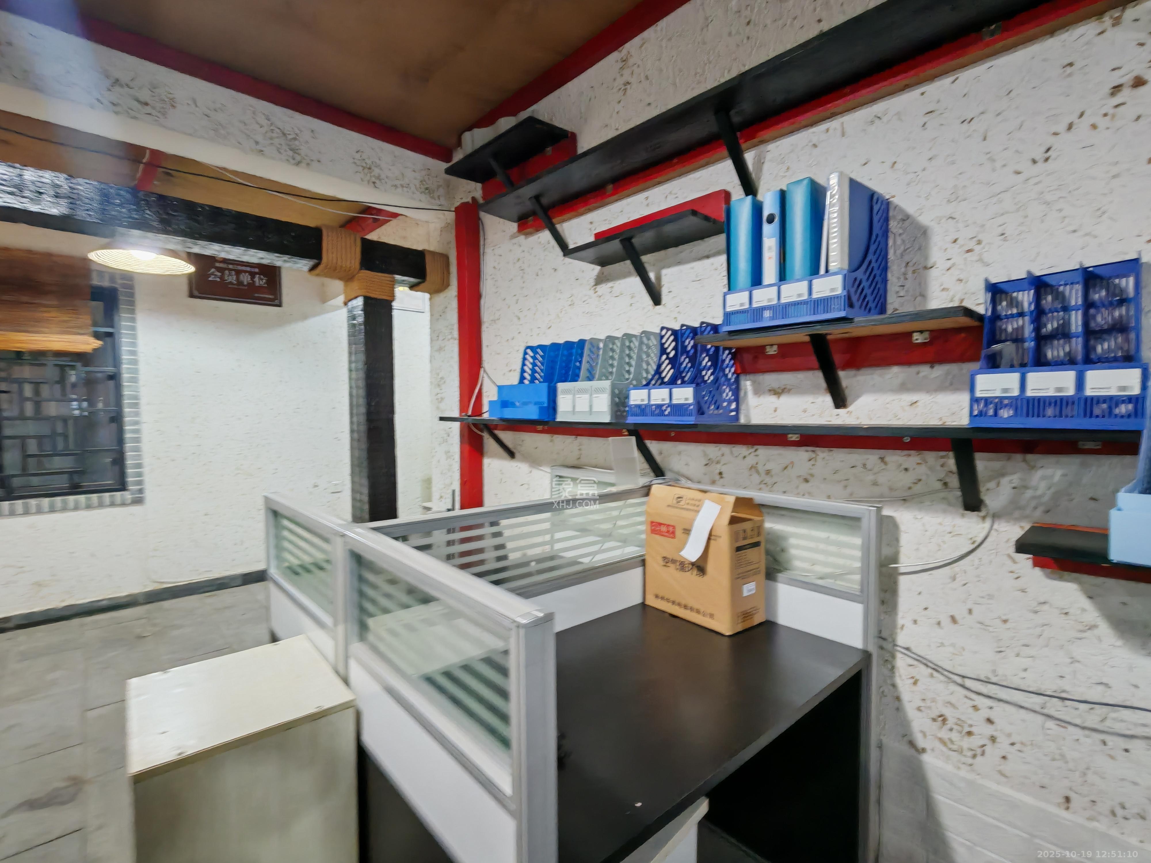 达美D6区  1室1厅1卫    3000.0元/月 达美D6区  1室1厅1卫    3000.0元/月室内图