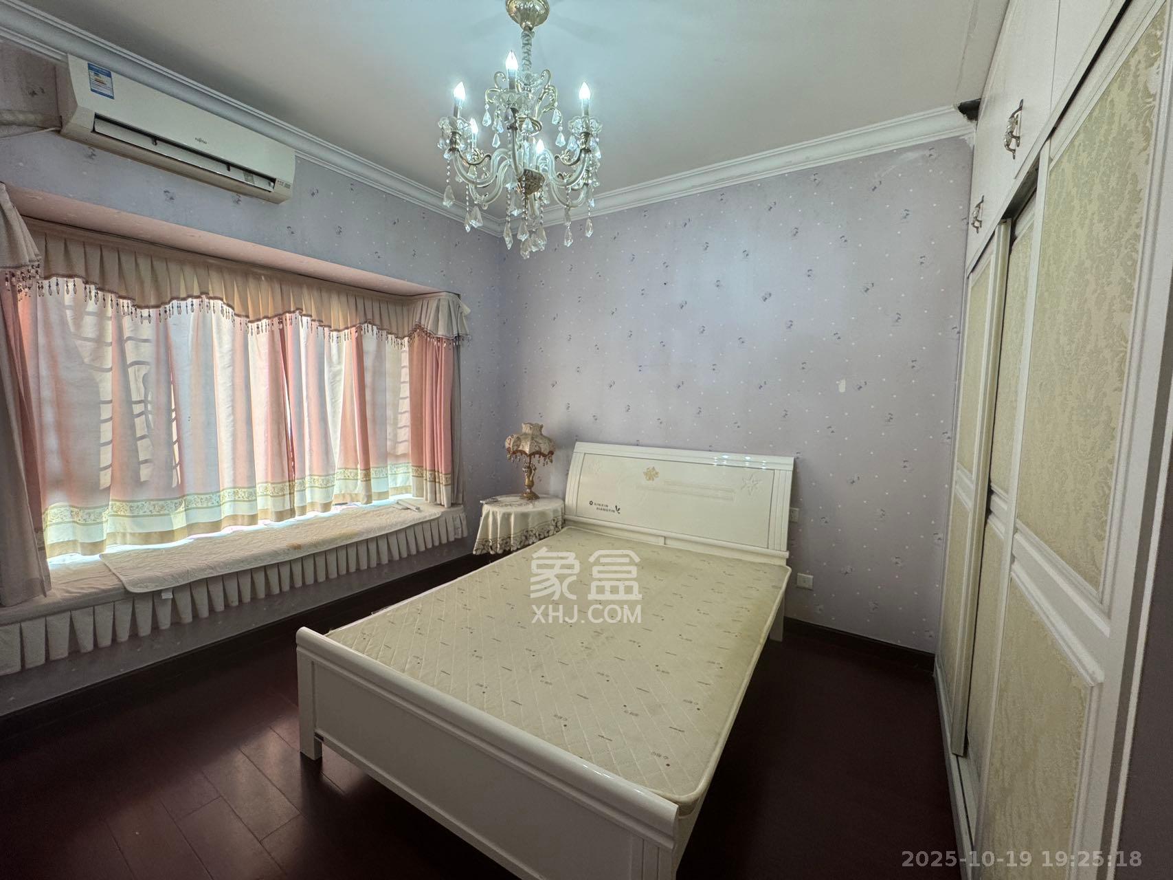 恒大雅苑  4室2厅2卫    4000.0元/月 恒大雅苑  4室2厅2卫    4000.0元/月室内图